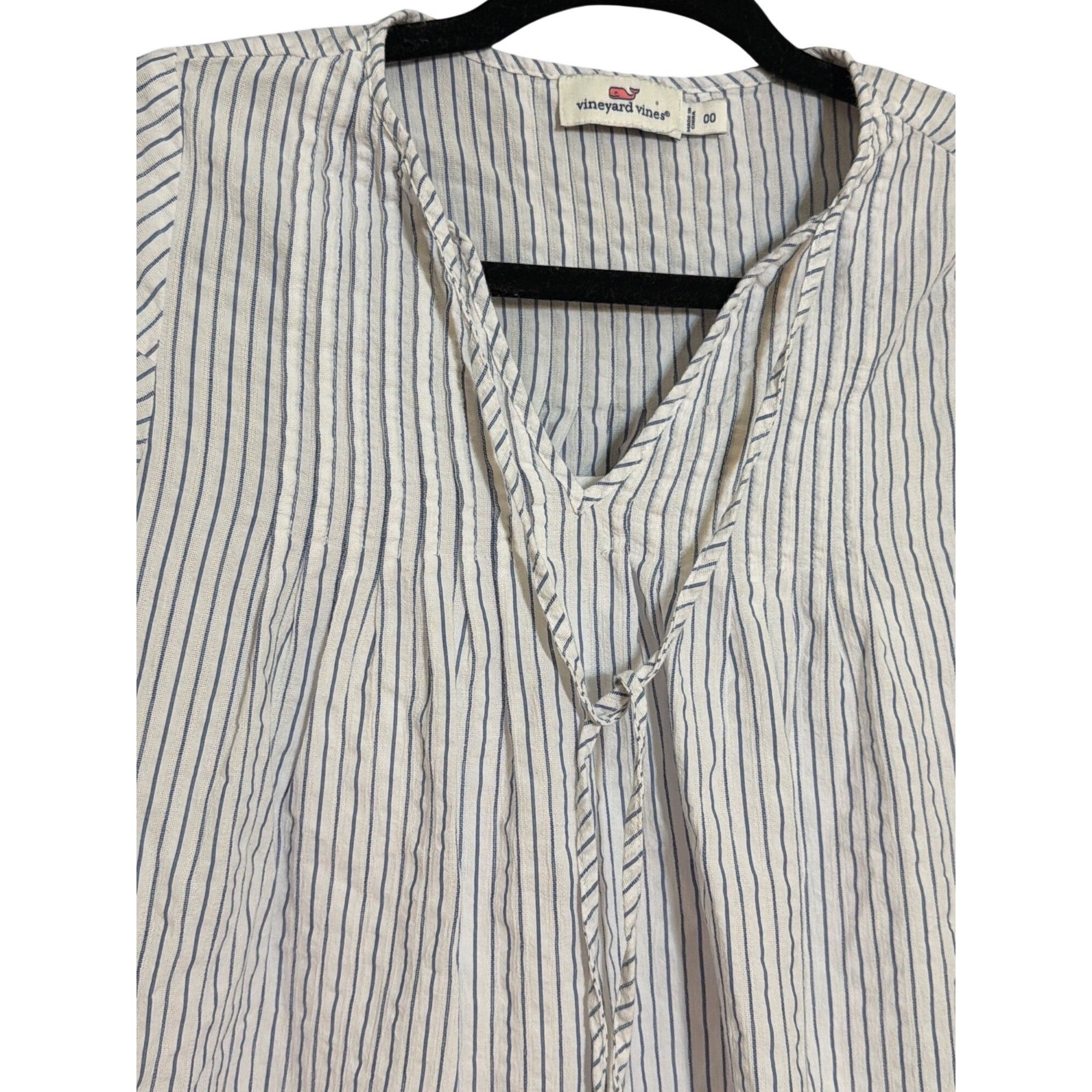 Vineyard Vines Vineyard Vines Striped V Neck Dress Pintuck Flutter Sleeves Size XXS / US 00 / IT 34 - 3 Thumbnail