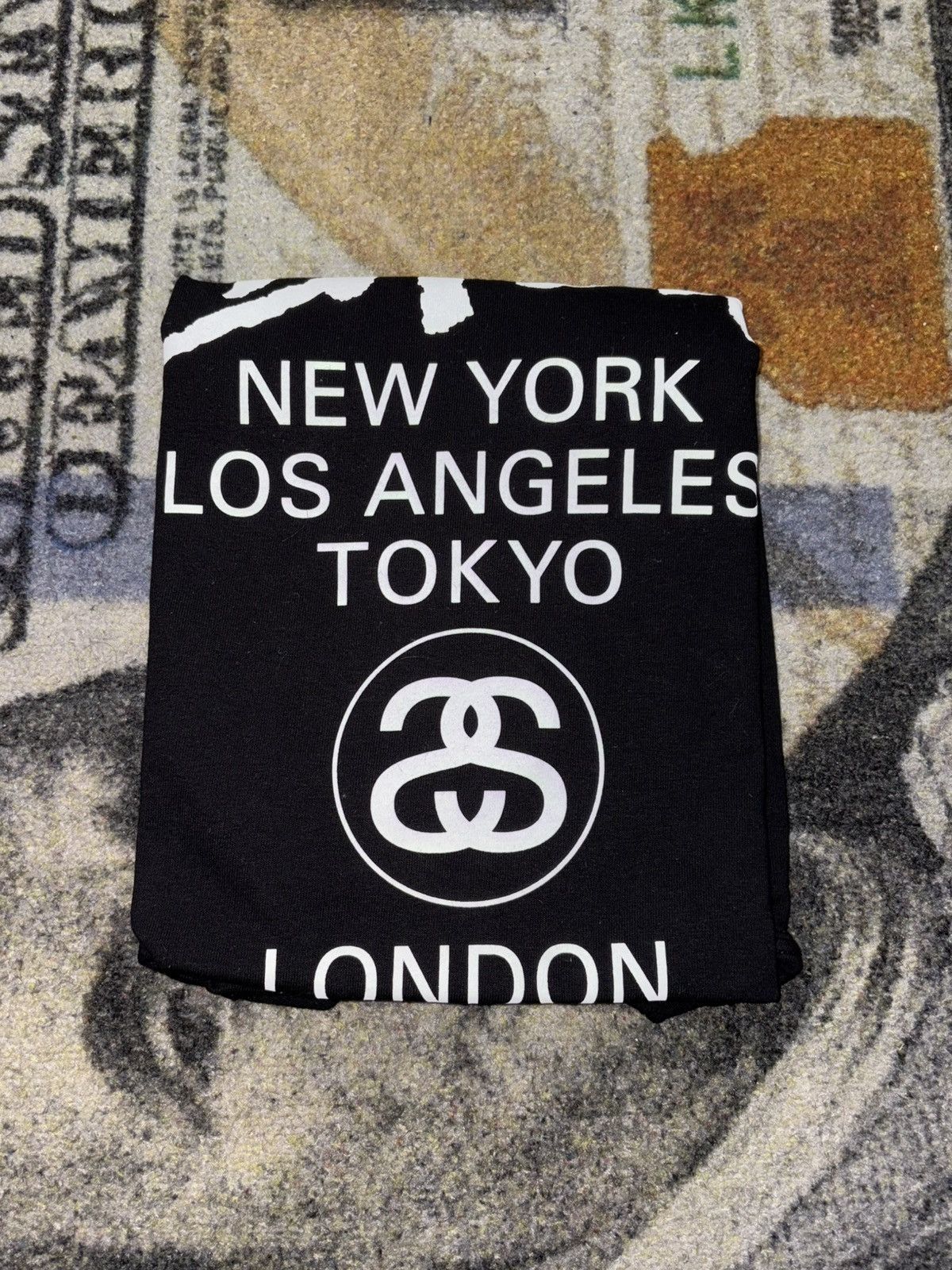 Stussy Stussy World Tour Tee Black Size US L / EU 52-54 / 3 - 1 Thumbnail