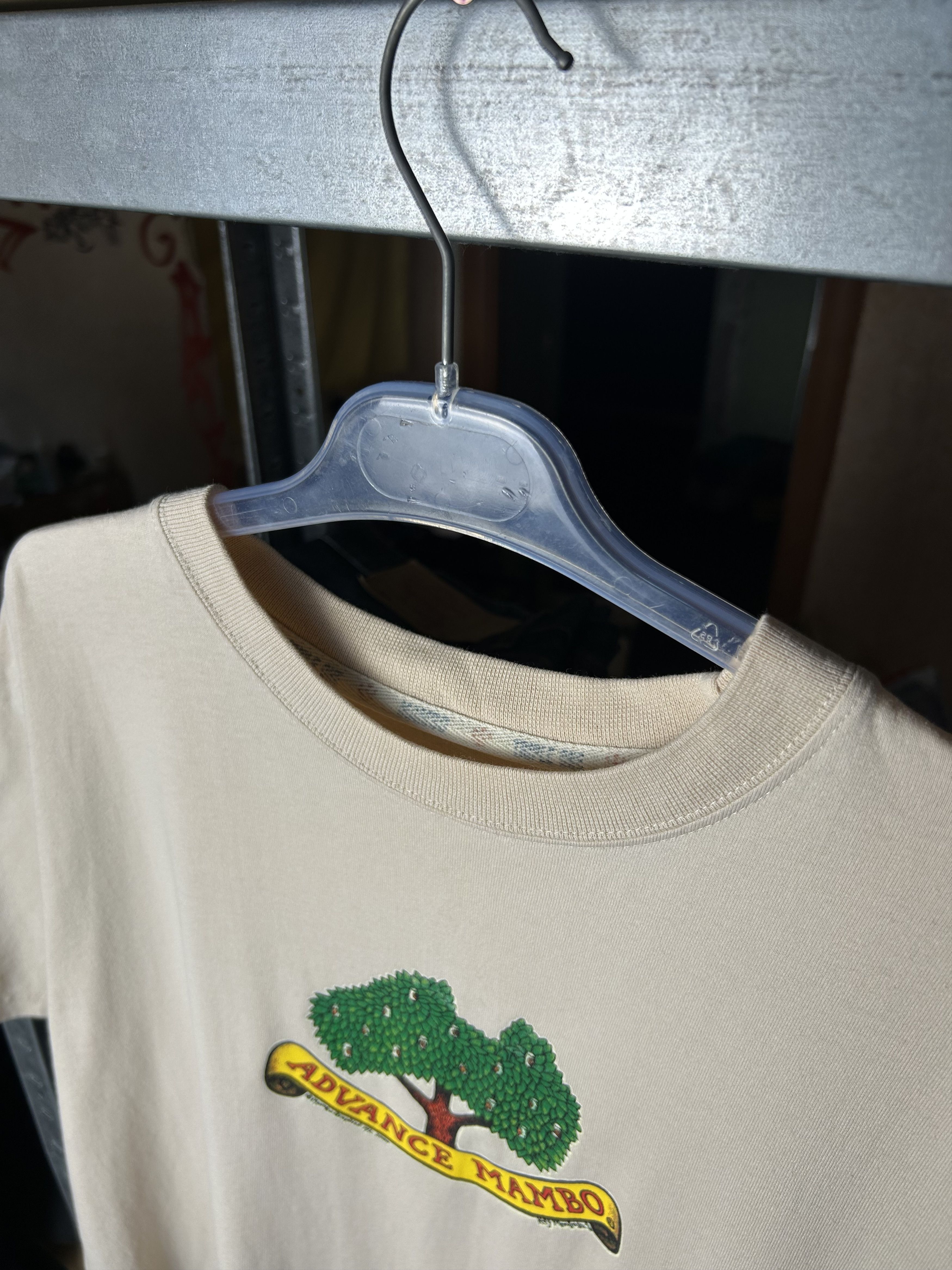 Mambo Vintage 2000 Mambo Reg Mombasa Australian Beer Tree T-shirt Size US XL / EU 56 / 4 - 5 Thumbnail