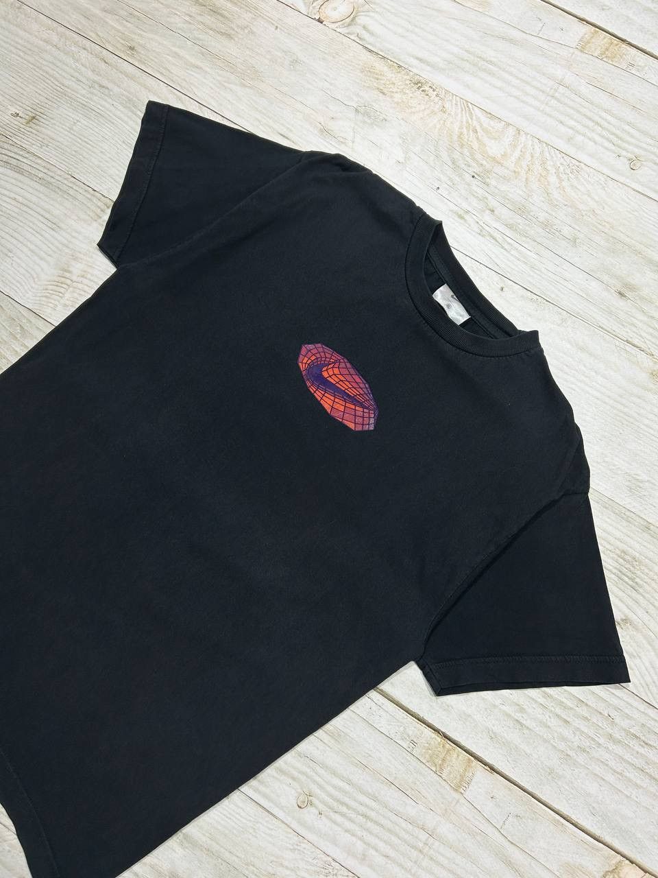 Nike Vintage Nike Centre Logo T-Shirt Big Swoosh 00s Y2K Size US S / EU 44-46 / 1 - 2 Thumbnail