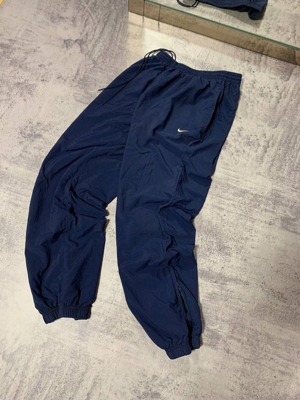 Nike Vintage Nike Nylon Pants Y2K Size US 34 / EU 50 - 15 Thumbnail