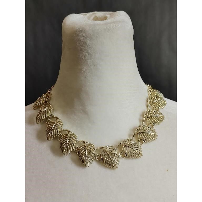 Other Vintage Women's Beautiful Gold Tone LISNER Leaf Necklace Size ONE SIZE - 2 Thumbnail