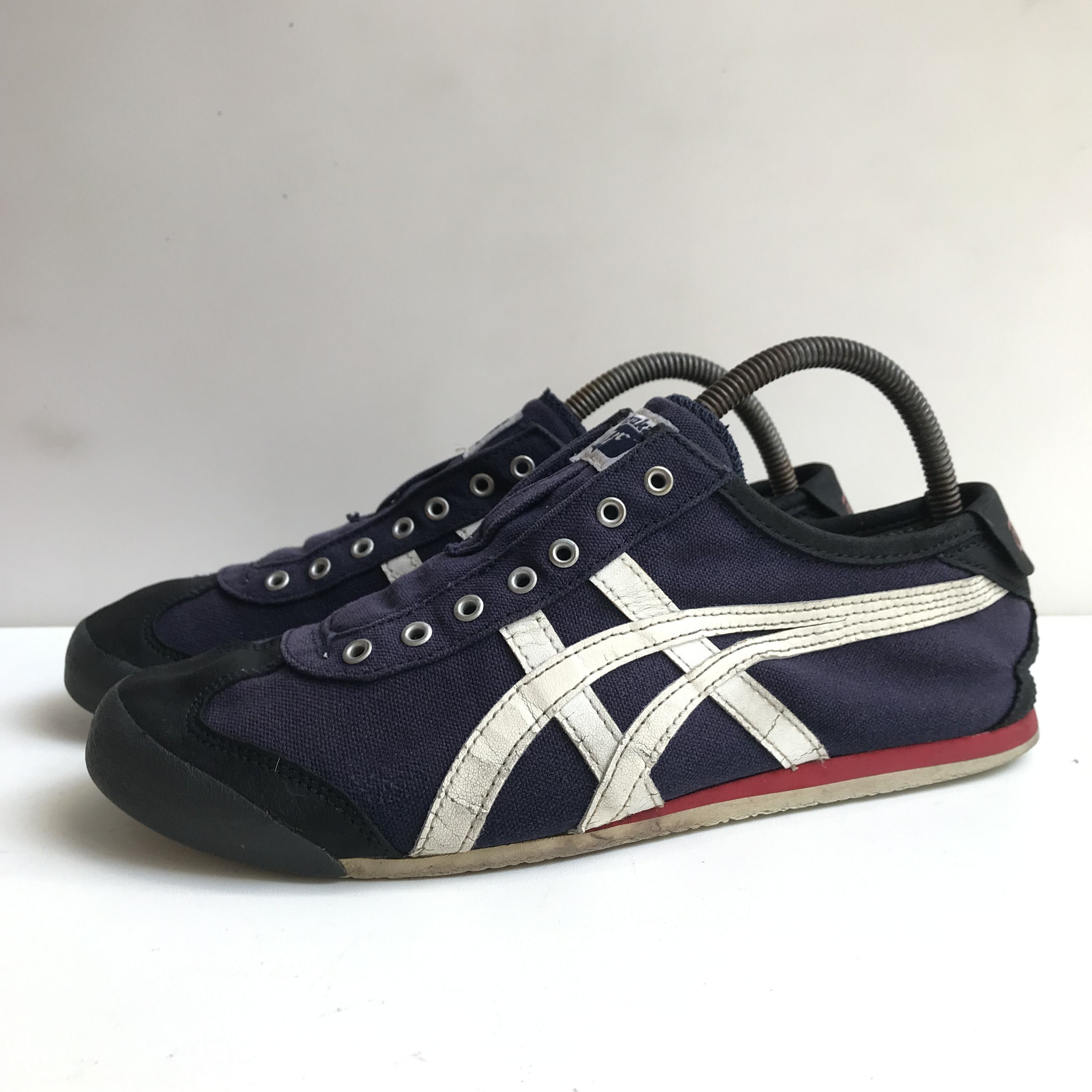 Onitsuka Tiger Onitsuka Tiger Navy Blue White line sneakers trainners Japan Size US 8.5 / EU 41-42 - 6 Thumbnail