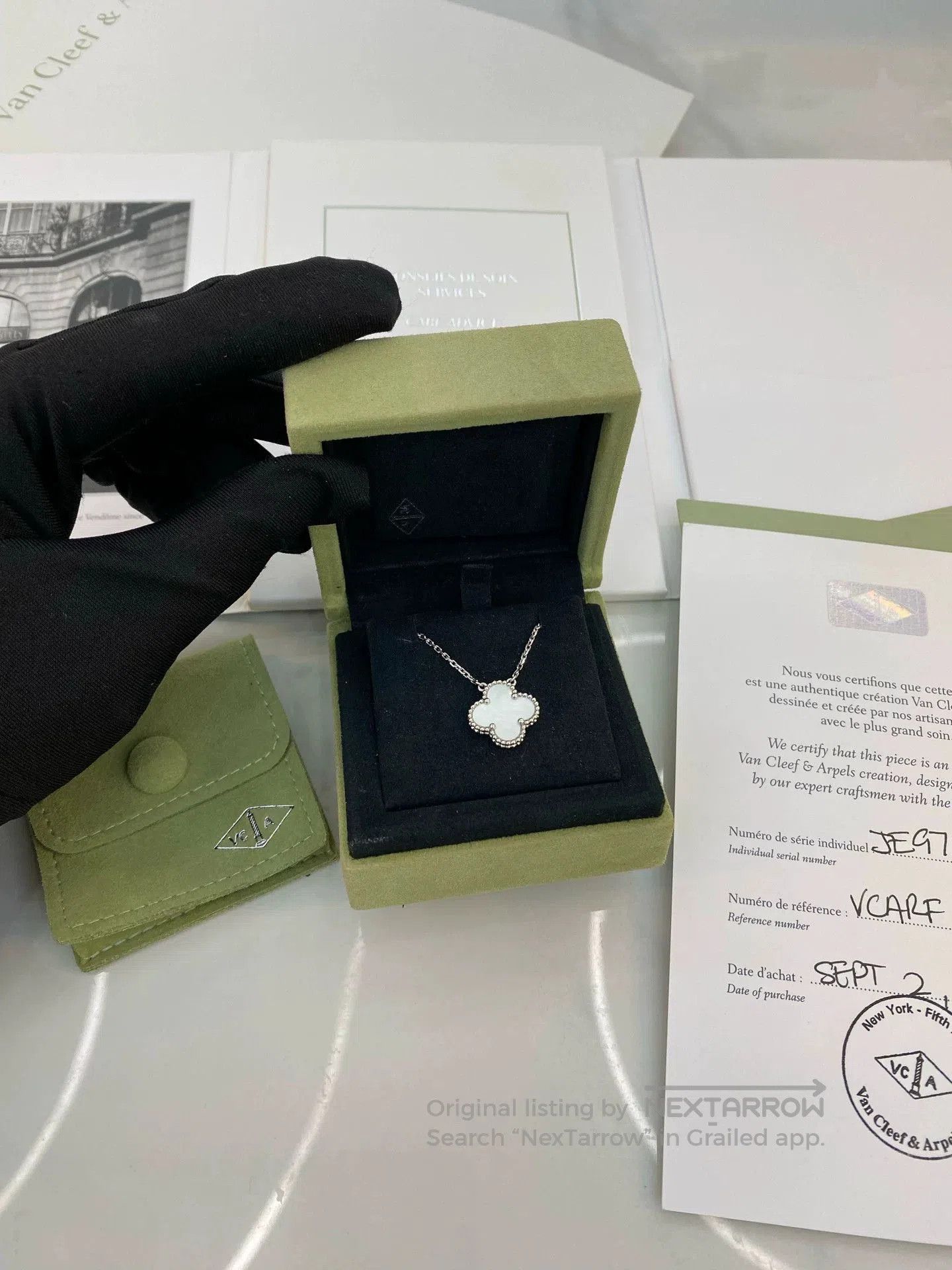 Van Cleef & Arpels Van Cleef Arpels White Gold Clover Necklace. Size ONE SIZE - 1 Thumbnail