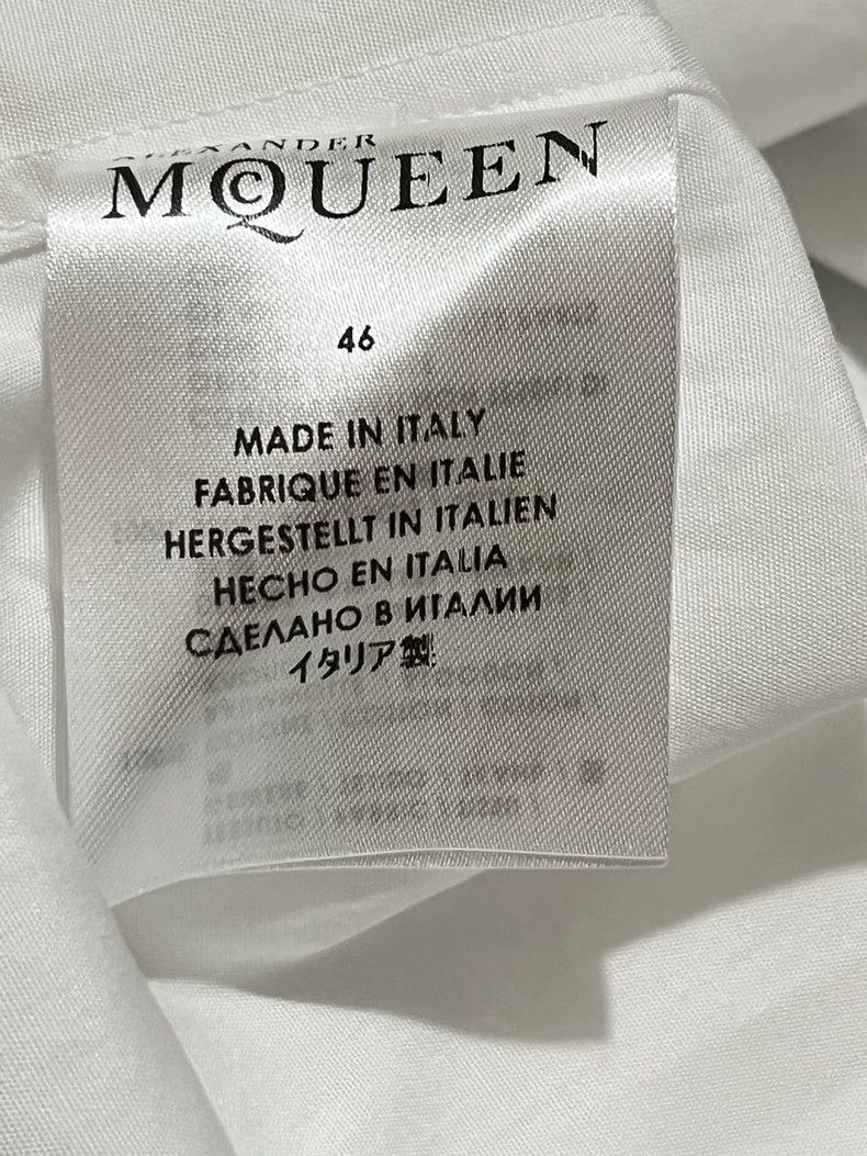 Alexander McQueen Alexander McQUEEN White shirt, made in Italy, of excellent Size US S / EU 44-46 / 1 - 3 Thumbnail