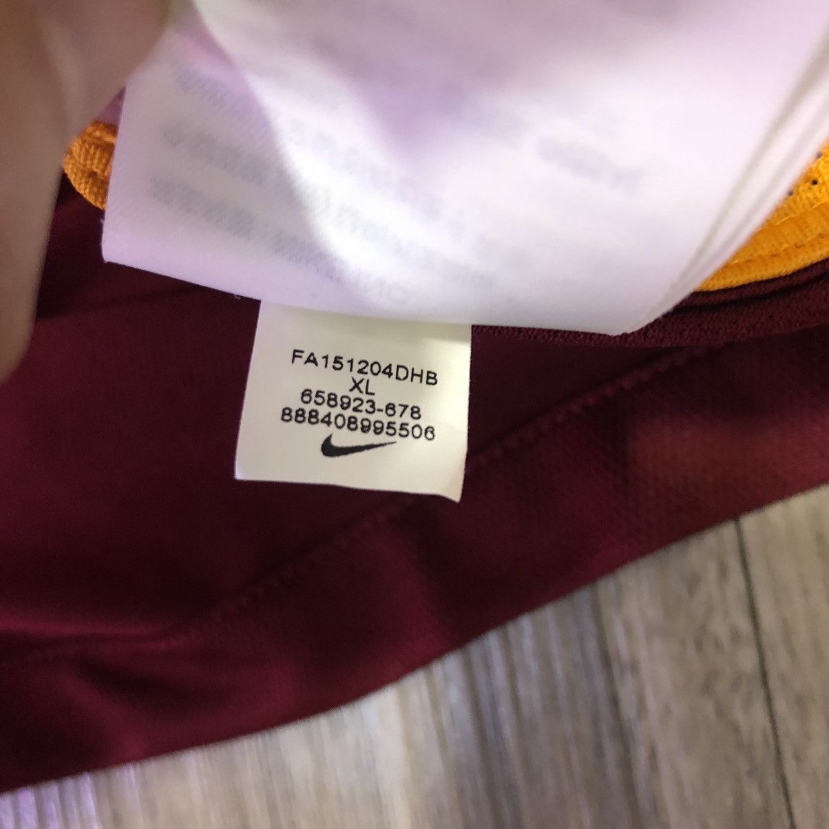 Nike Roma 15/16 player issue home shirt #10 Totti Size US XL / EU 56 / 4 - 11 Thumbnail