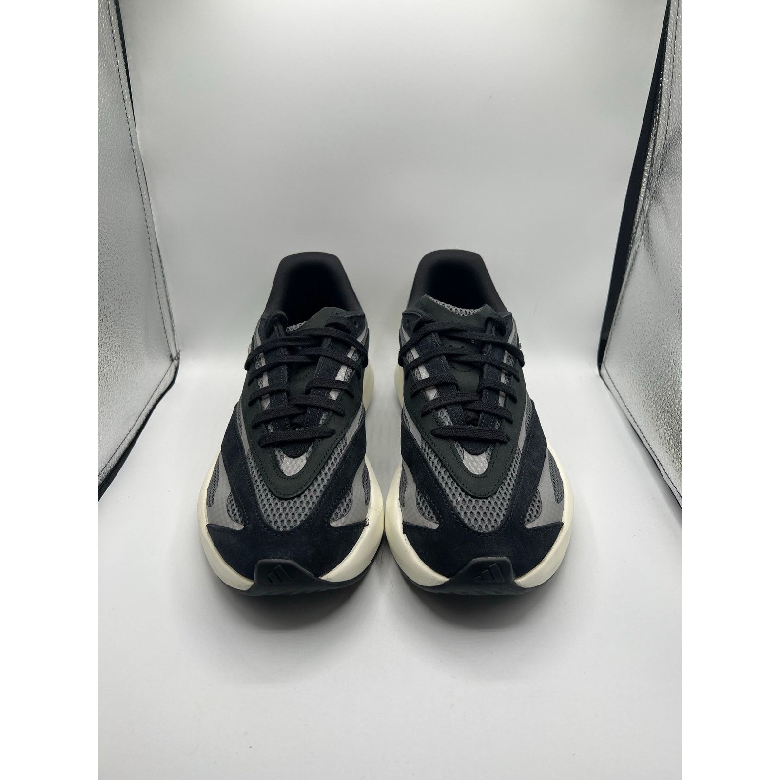 Adidas Adidas Lightstride “Black Silver Metallic” size 9.5 women’s Size US 9.5 / IT 39.5 - 2 Thumbnail