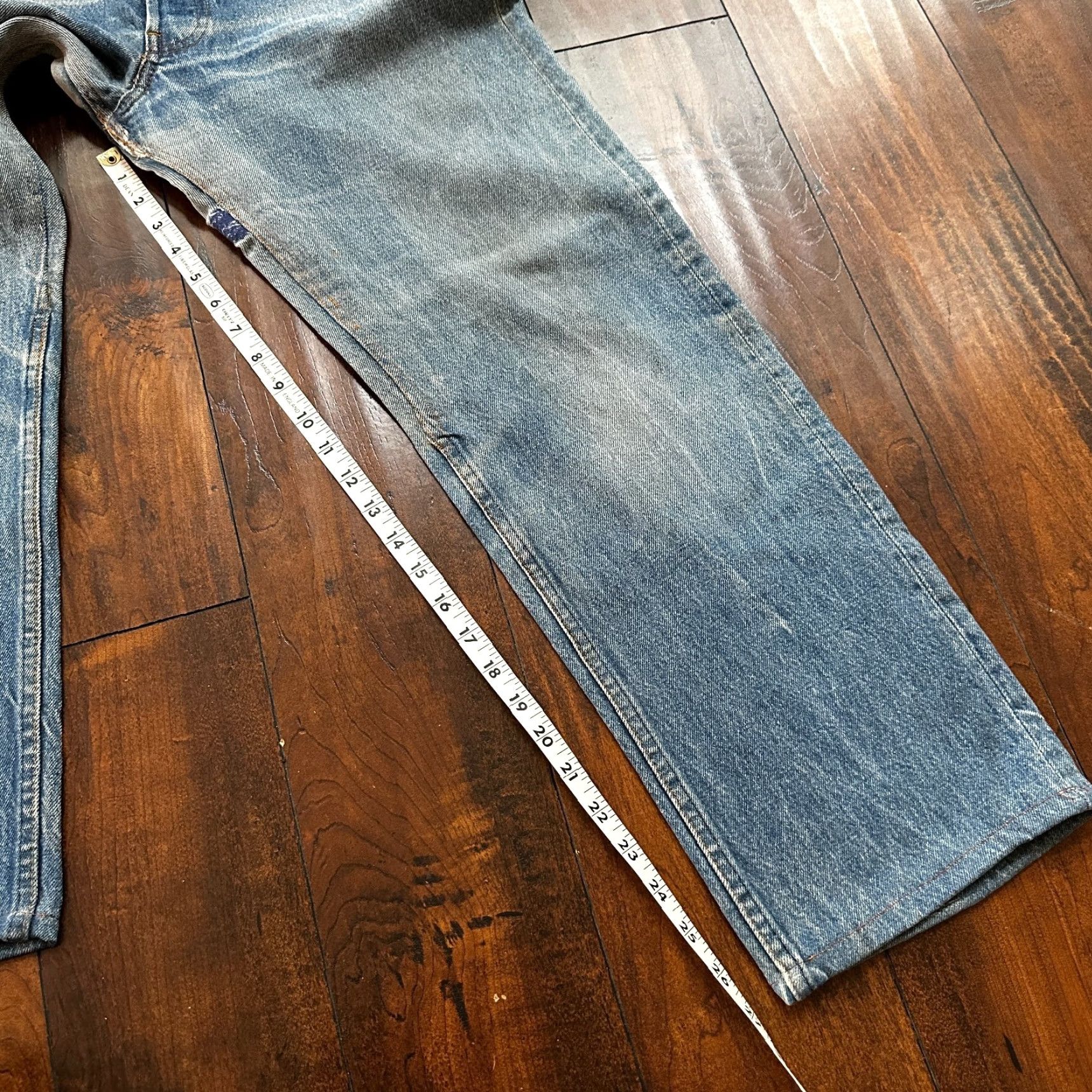 Levi's VINTAGE Levi's 501 Jeans Men 32x27 Regular Fit Straight Leg Cotton Denim 80s Ripped Thrashed 90s Size US 32 / EU 48 - 5 Thumbnail