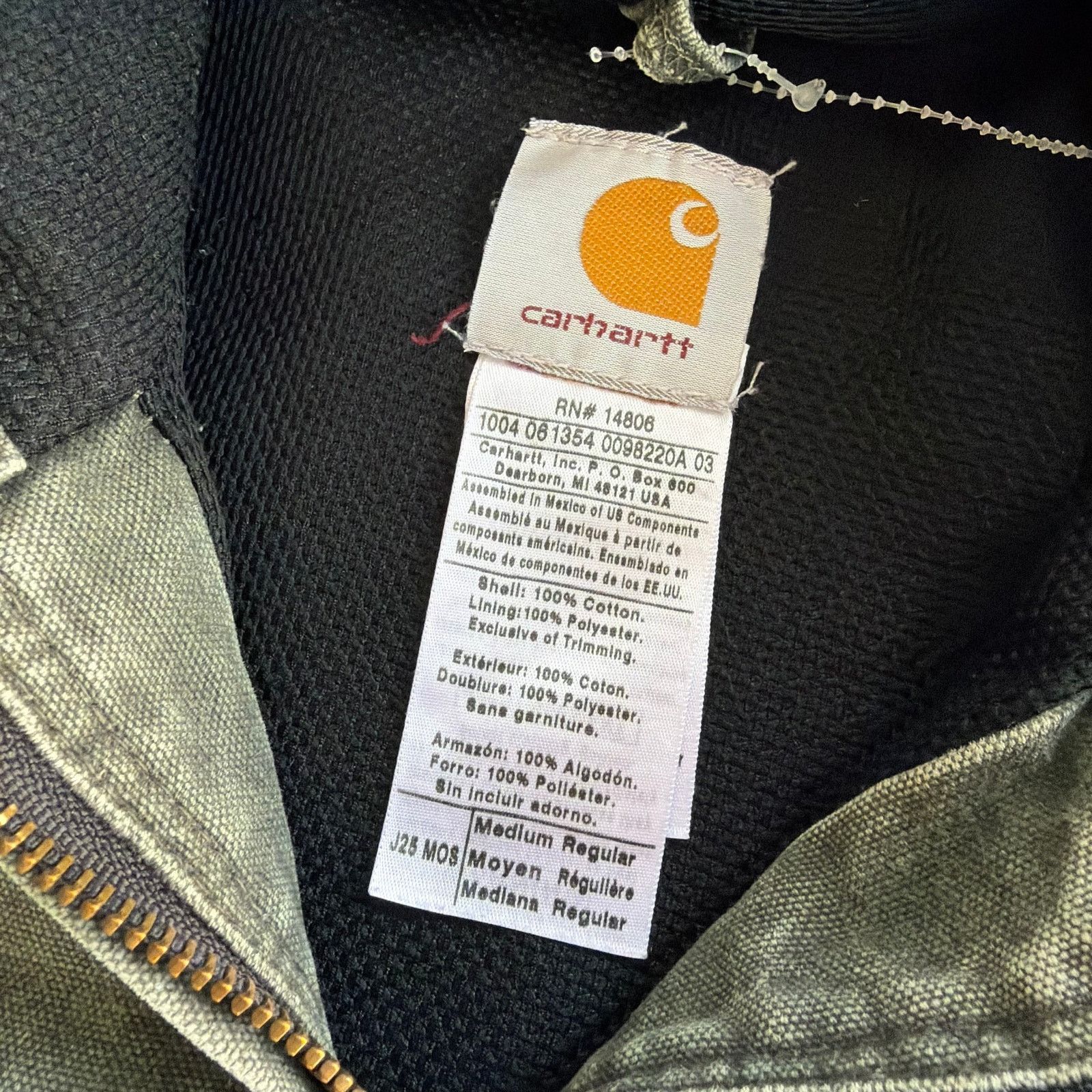 Carhartt × Vintage Carhartt J25 MOS green hooded work wear jacket Size US M / EU 48-50 / 2 - 5 Thumbnail