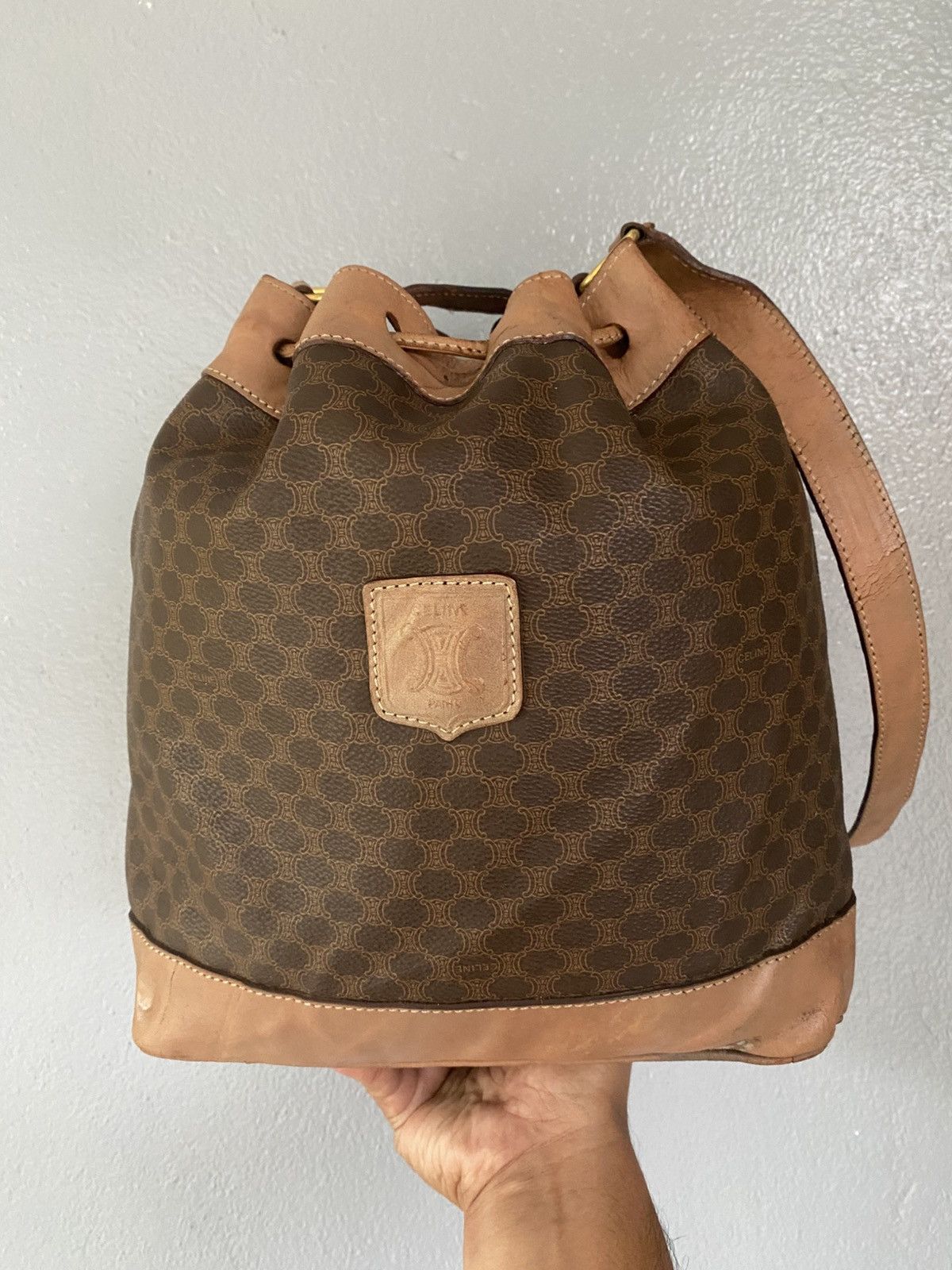 Celine × Vintage CELINE Macadam Blason Drawstring Bucket Shoulder bag brown. Size ONE SIZE - 1 Thumbnail