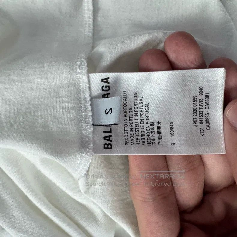 Balenciaga Balenciaga Seven Languages Short Sleeve T-Shirt Size US S / EU 44-46 / 1 - 5 Thumbnail