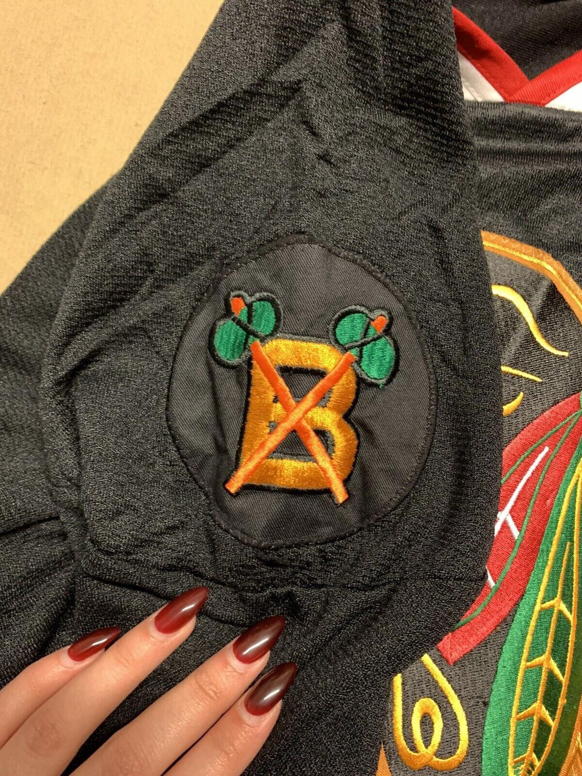 Designer Vintage Chicago Blackhawks NHL Jersey Small Black #16 Size ONE SIZE - 3 Thumbnail
