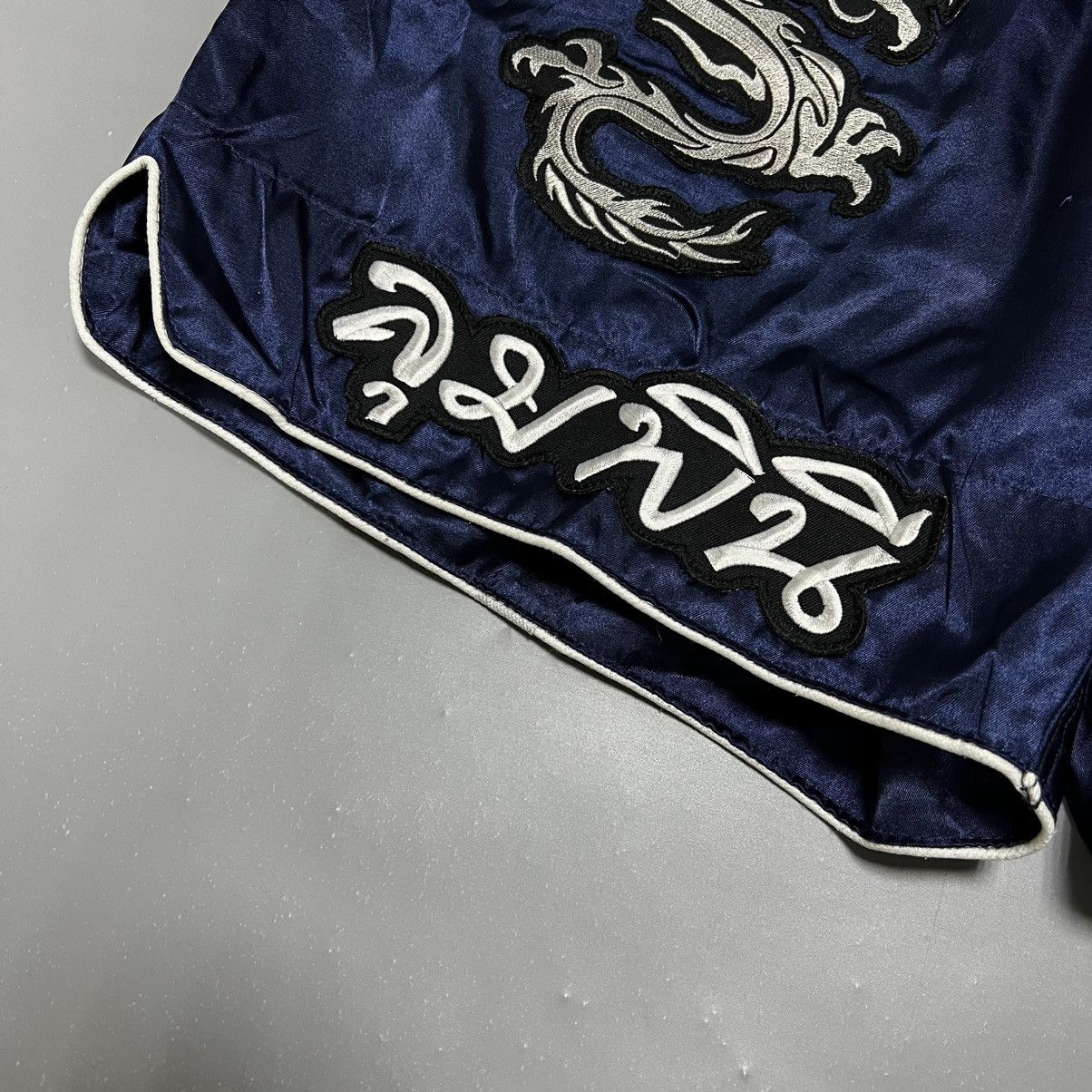 Japanese Brand × Vintage Vintage Muay Thai Shorts LUMPINEE Professional Size US 34 / EU 50 - 5 Thumbnail