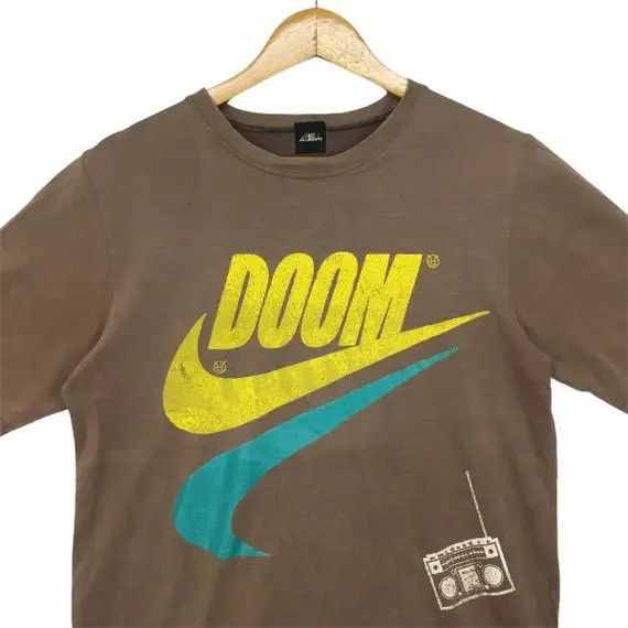 Lad Musician Vtg LAD MUSICIAN Tee Shirt Big Logo Graphic Tee Streetwear Size US M / EU 48-50 / 2 - 2 Thumbnail