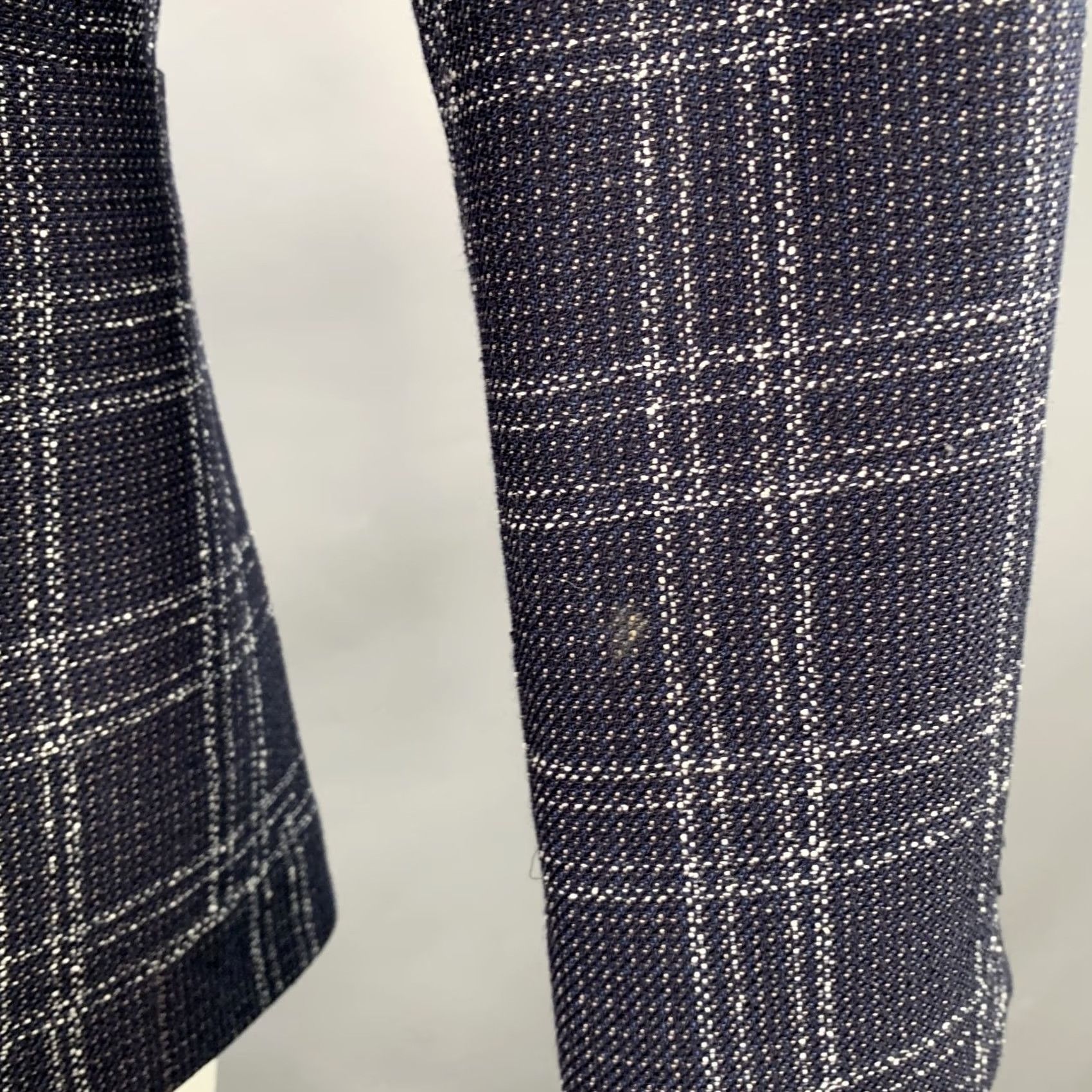 Hugo Boss HUGO BOSS Sport Coat Navy White Plaid Virgin Wool Blend Size 40 Mens Size US XXS / EU 40 - 6 Thumbnail