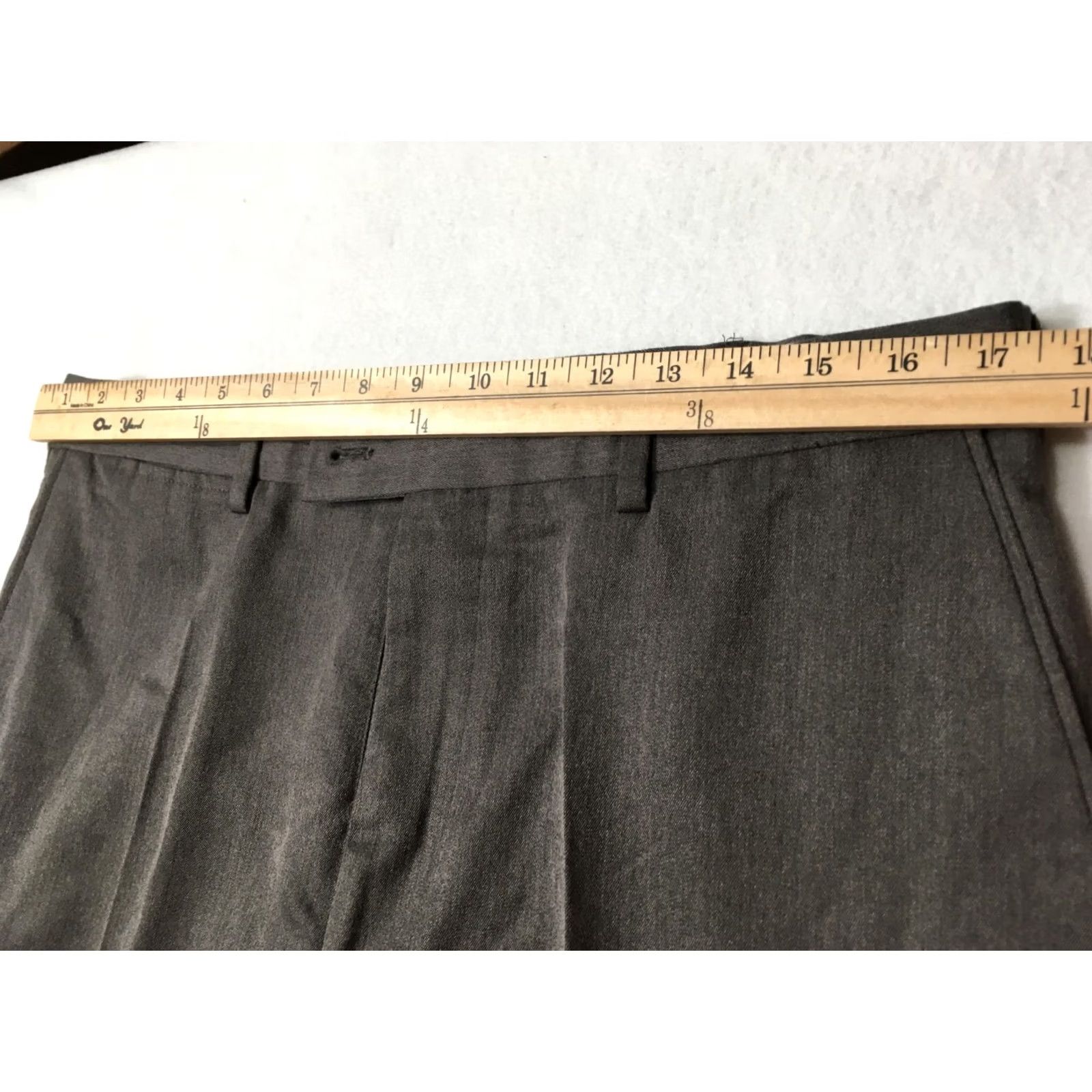 Vintage Louis Raphael Dress Pants Men 34x27 Charcoal poly/rayon Like Slacks Dress Pants, Gray, 34, Regular) Size US 34 / EU 50 - 6 Thumbnail