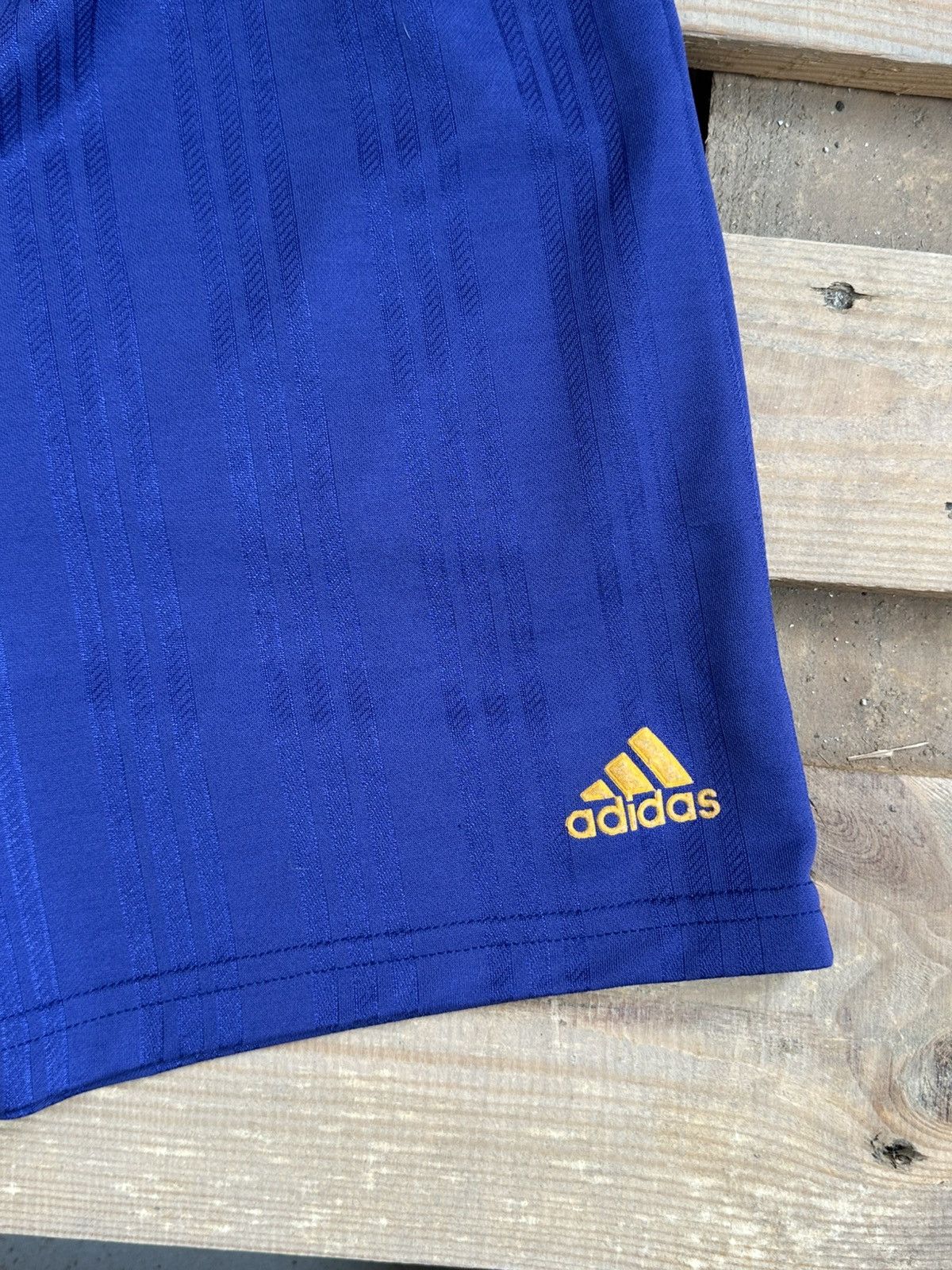 Adidas Vintage Adidas Stripped Jersey Shorts Size US 32 / EU 48 - 4 Thumbnail
