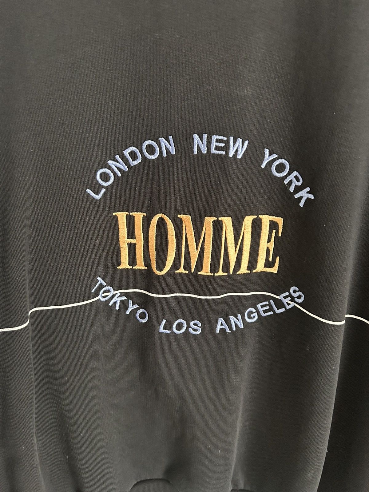 Balenciaga BALENCIAGA HOMME SWEATSHIRT Size US S / EU 44-46 / 1 - 3 Thumbnail