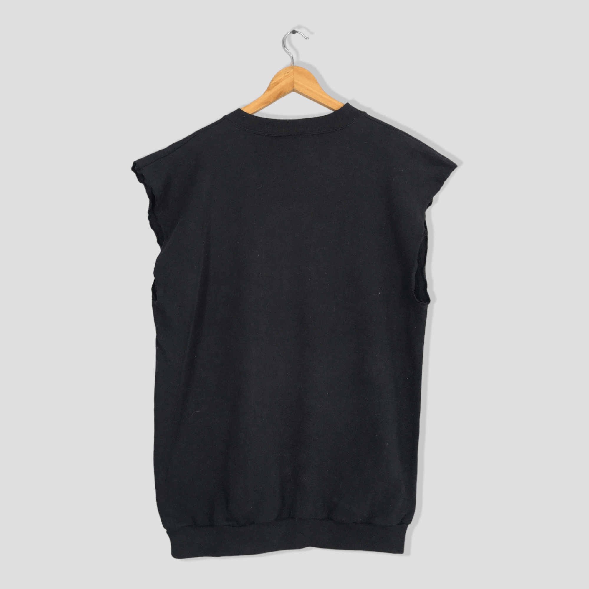 Habitat × Vintage Vintage The Wolf Hunter Wildlife Sleeveless Sweatshirt XL Size US XL / EU 56 / 4 - 7 Thumbnail