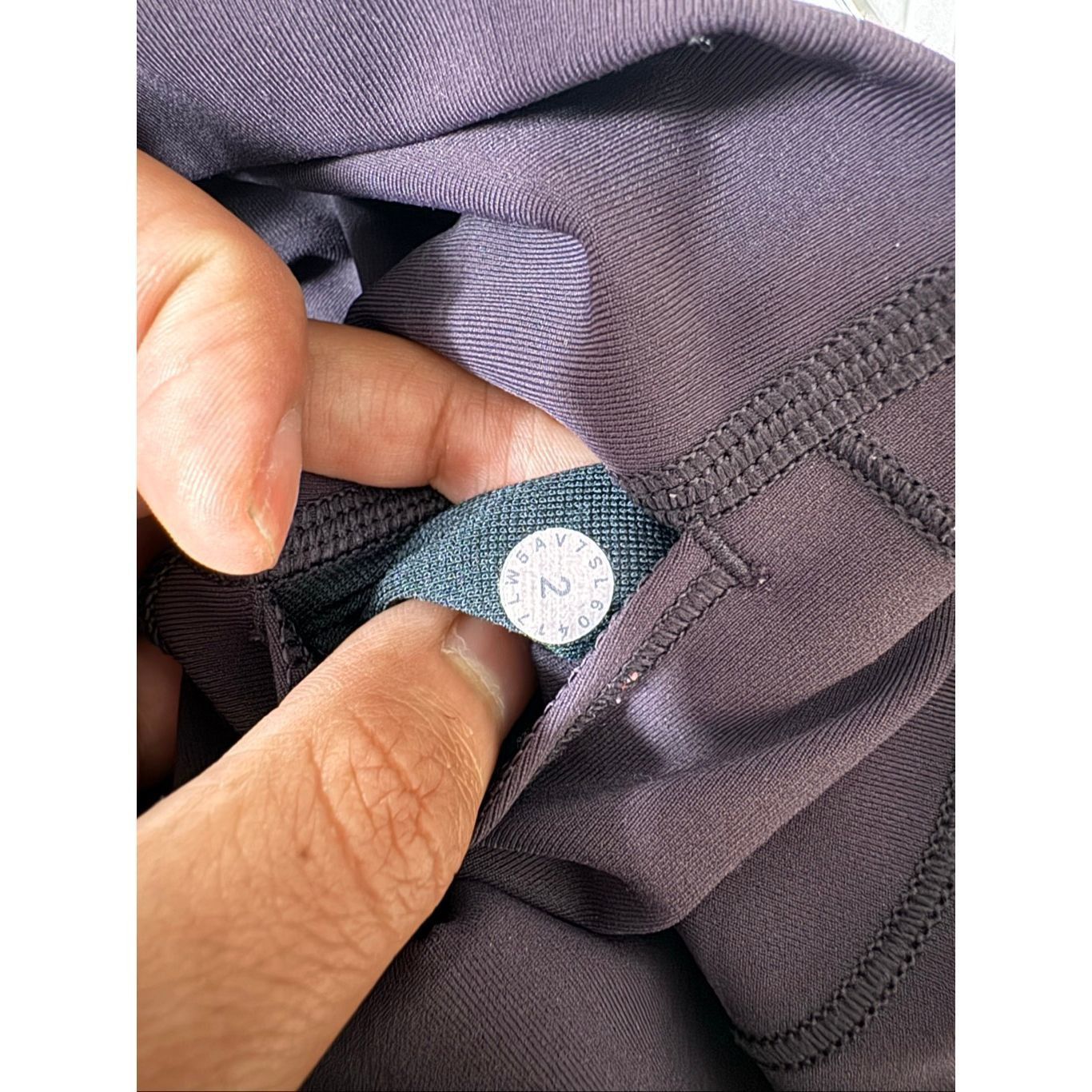 Lululemon Lululemon Align High-Rise Ombre Leggings Purple Gradient Siz Size 26" / US 2 / IT 38 - 3 Thumbnail