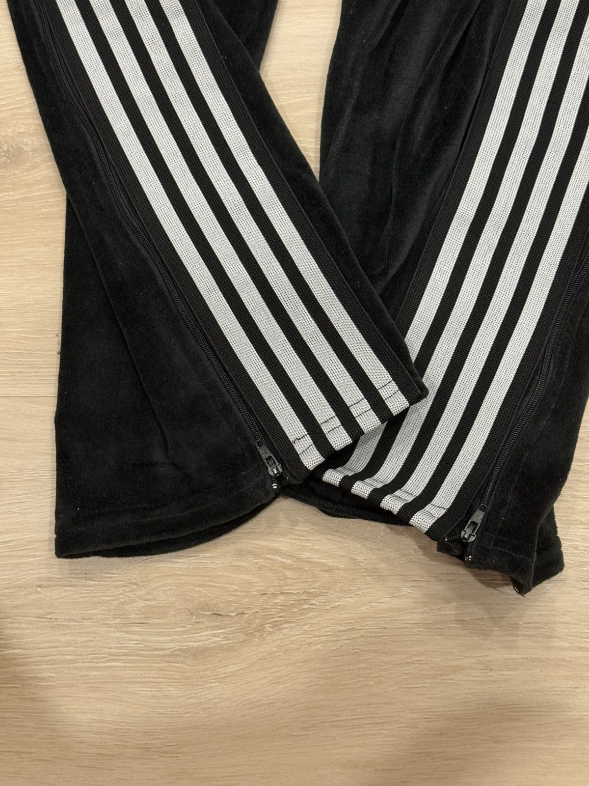 HMDD HMDD Velour Flared Track Pants Size US 32 / EU 48 - 3 Thumbnail