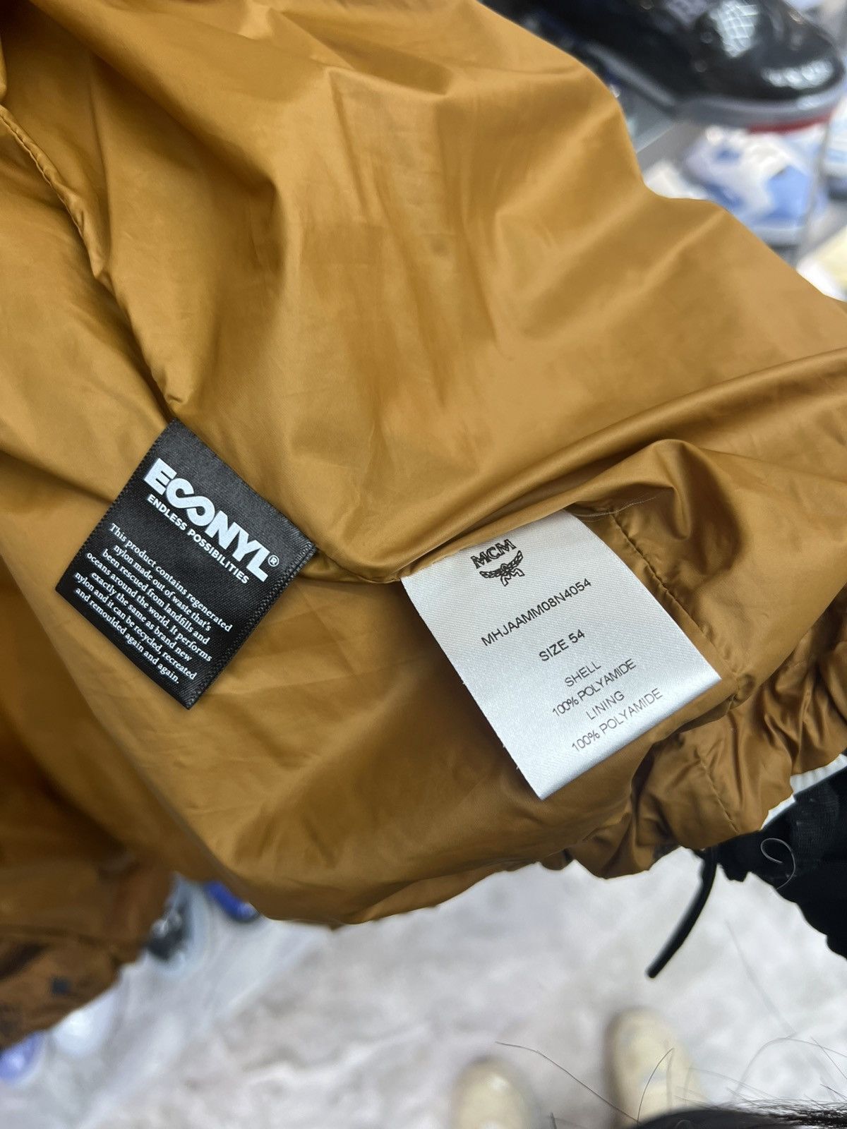 MCM MCM Cognac Windbreaker Hoodie Size US L / EU 52-54 / 3 - 12 Thumbnail