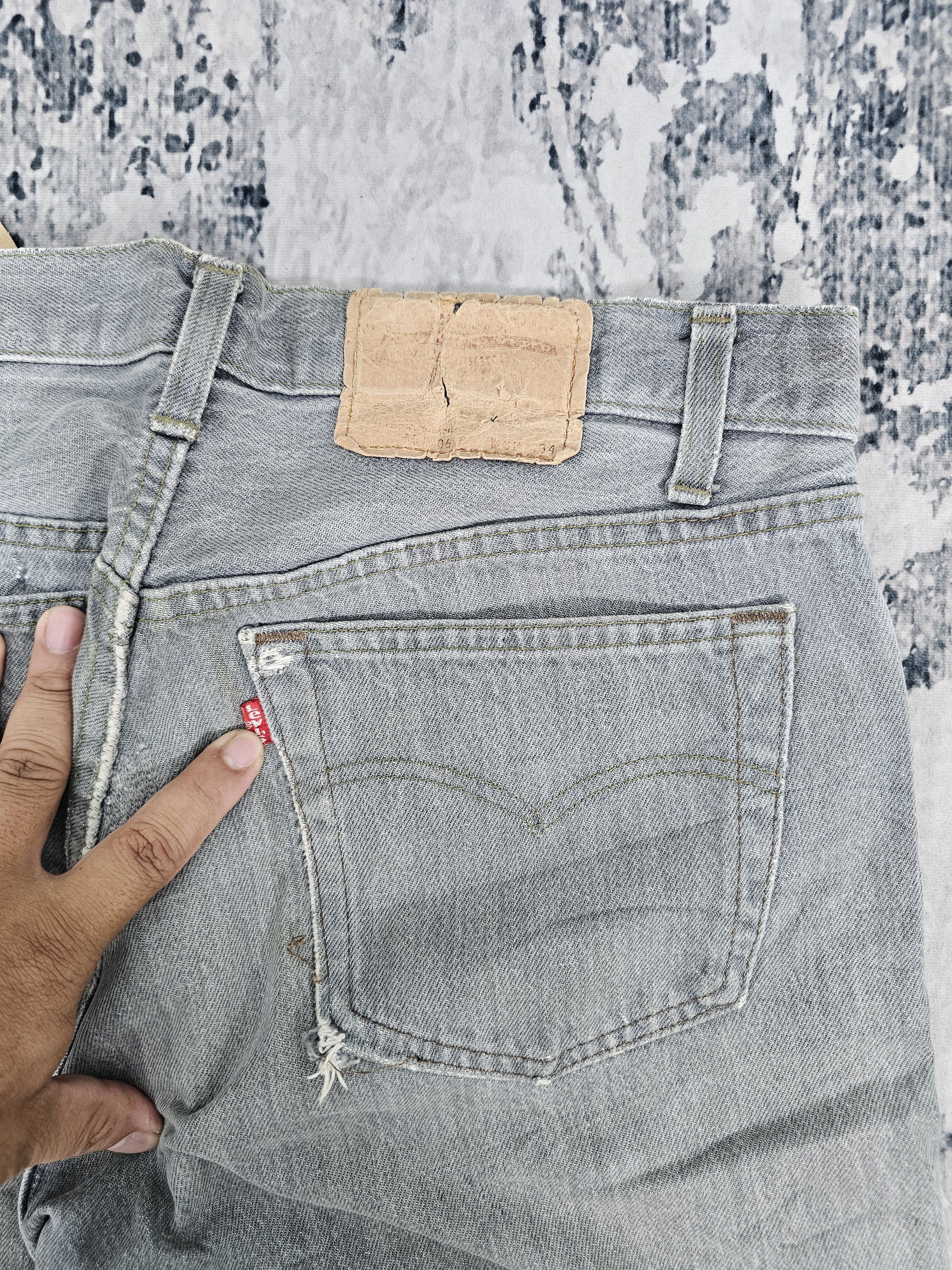 Levi's Vintage Clothing Vintage 80's LEVIS 501 Gray Faded Made In Usa Jeans L0478 Size US 30 / EU 46 - 10 Thumbnail