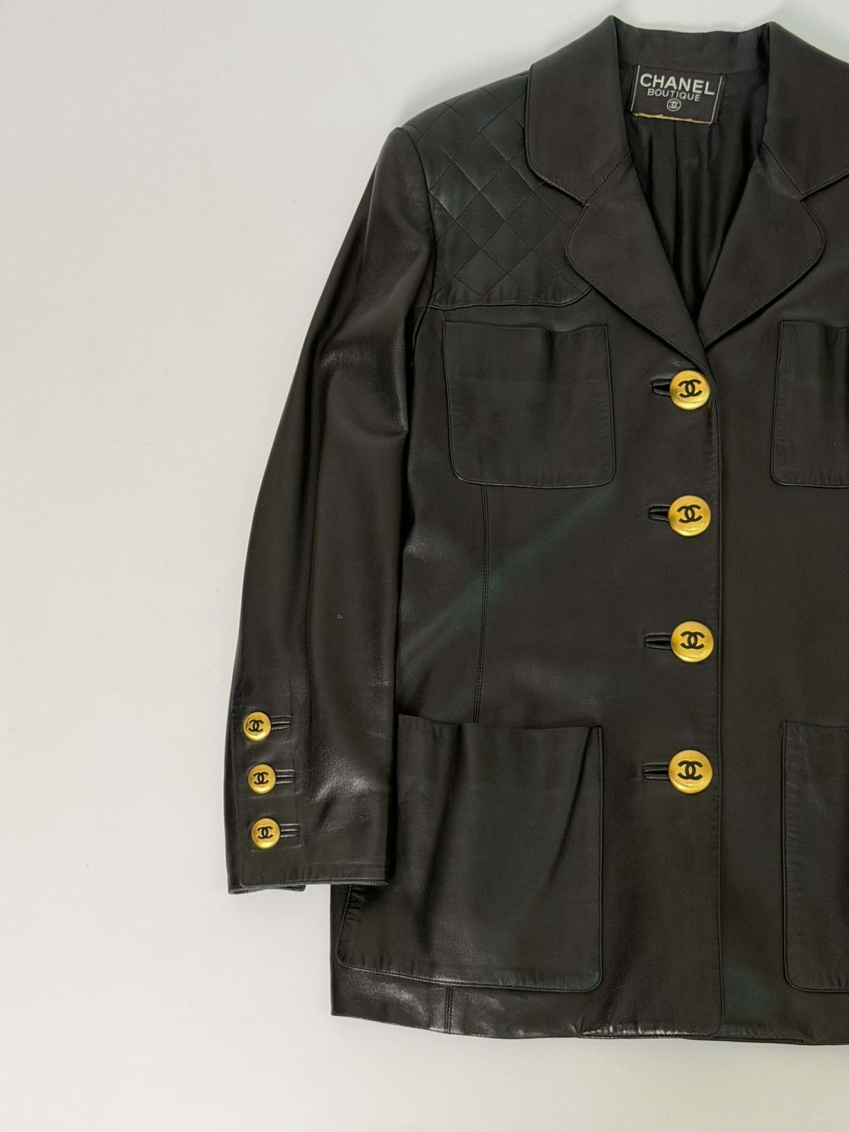 Chanel H/o 5k - Chanel Black Lambskin Leather Jacket FW92/93 Size M / US 6-8 / IT 42-44 - 4 Thumbnail