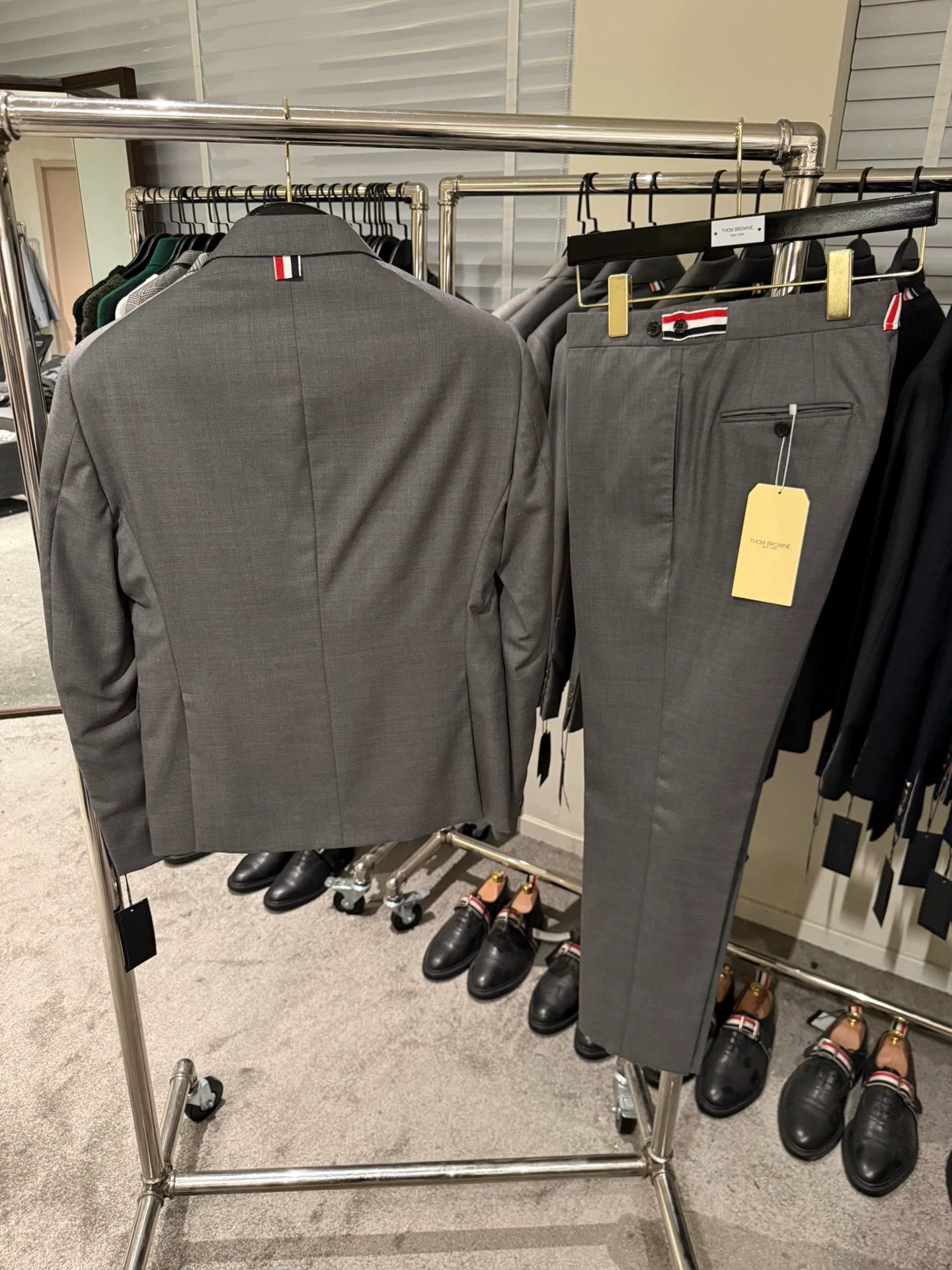 Thom Browne Thom Browne Classic Mid Gray Two-Piece Wool Suit Size 1 Size US S / EU 44-46 / 1 - 2 Thumbnail