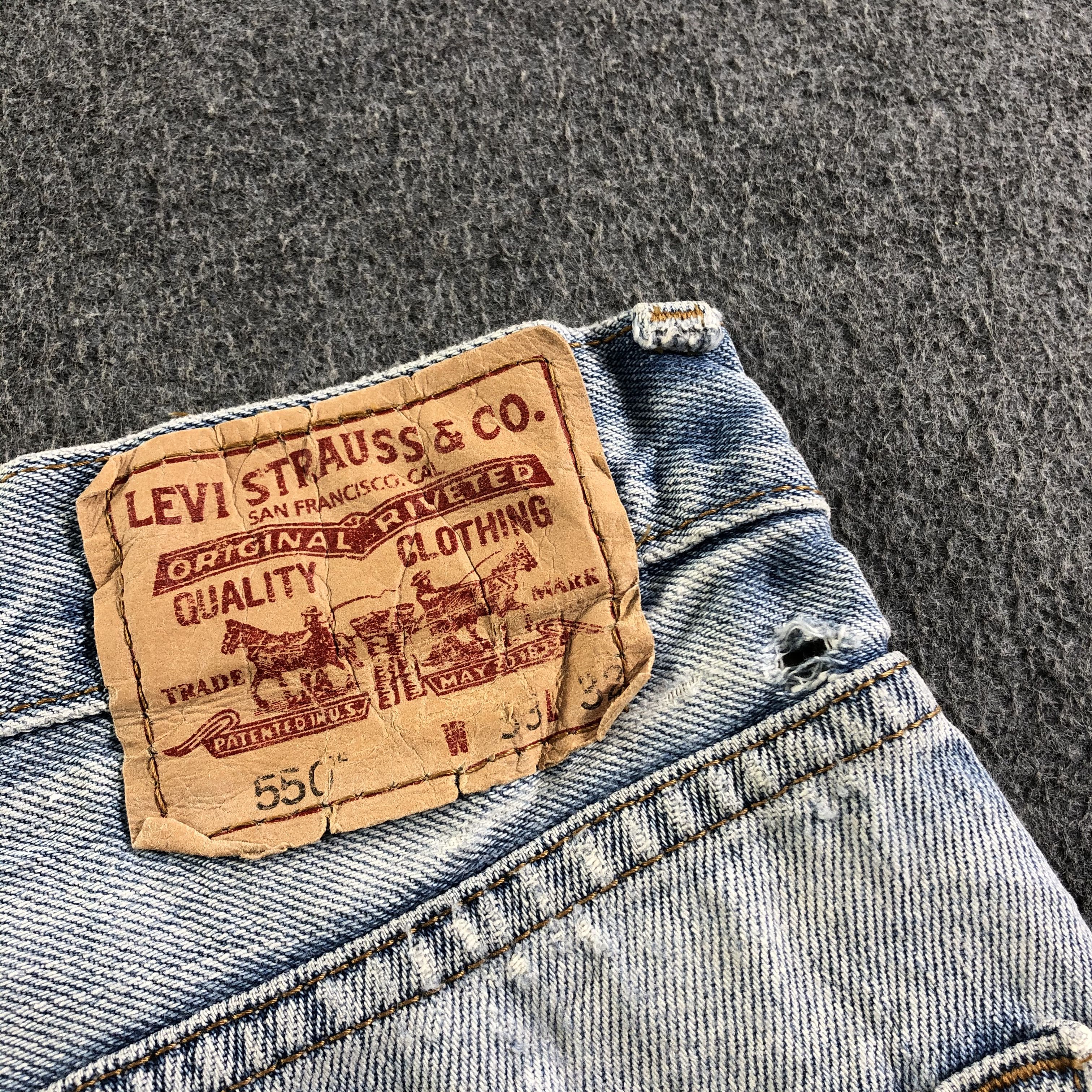 Levi's Vintage Light Wash Levis 550 Jeans-J3236 Size US 33 - 5 Thumbnail