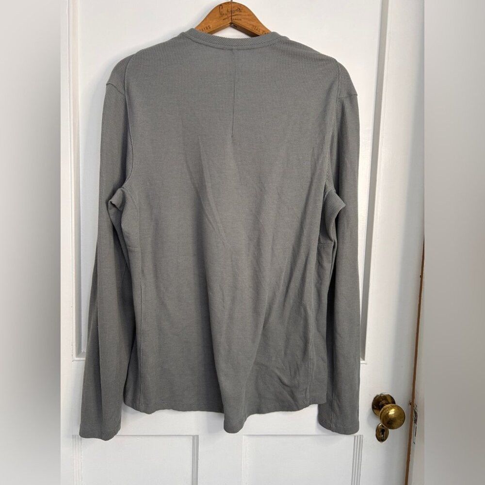 Lululemon Lululemon Athletica Gray Men's Henley Shirt Size Medium Size US M / EU 48-50 / 2 - 8 Thumbnail