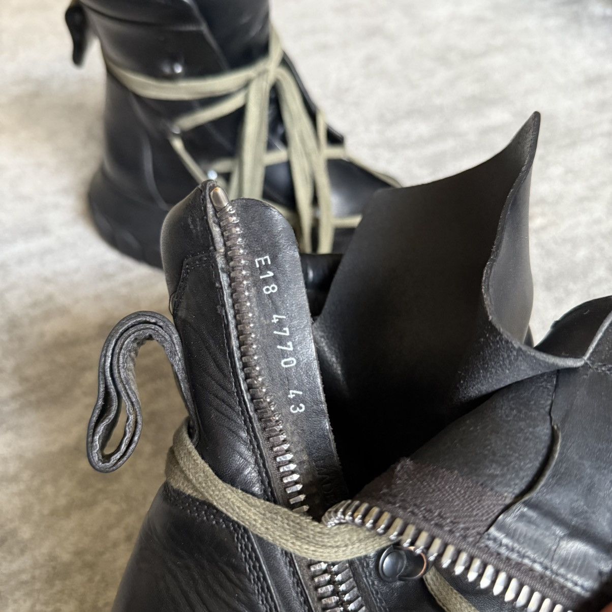 Rick Owens SS18 Rick Owens Mainline Pentagram Lace Bozo Tractor Boots Size US 10.5 / EU 43-44 - 8 Thumbnail