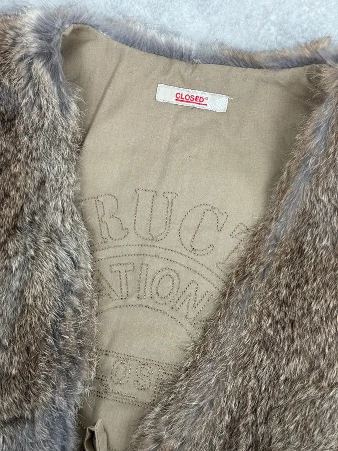 CLOSED 1990s Closed Brown Cozy Fur Vest Size S / US 4 / IT 40 - 4 Thumbnail