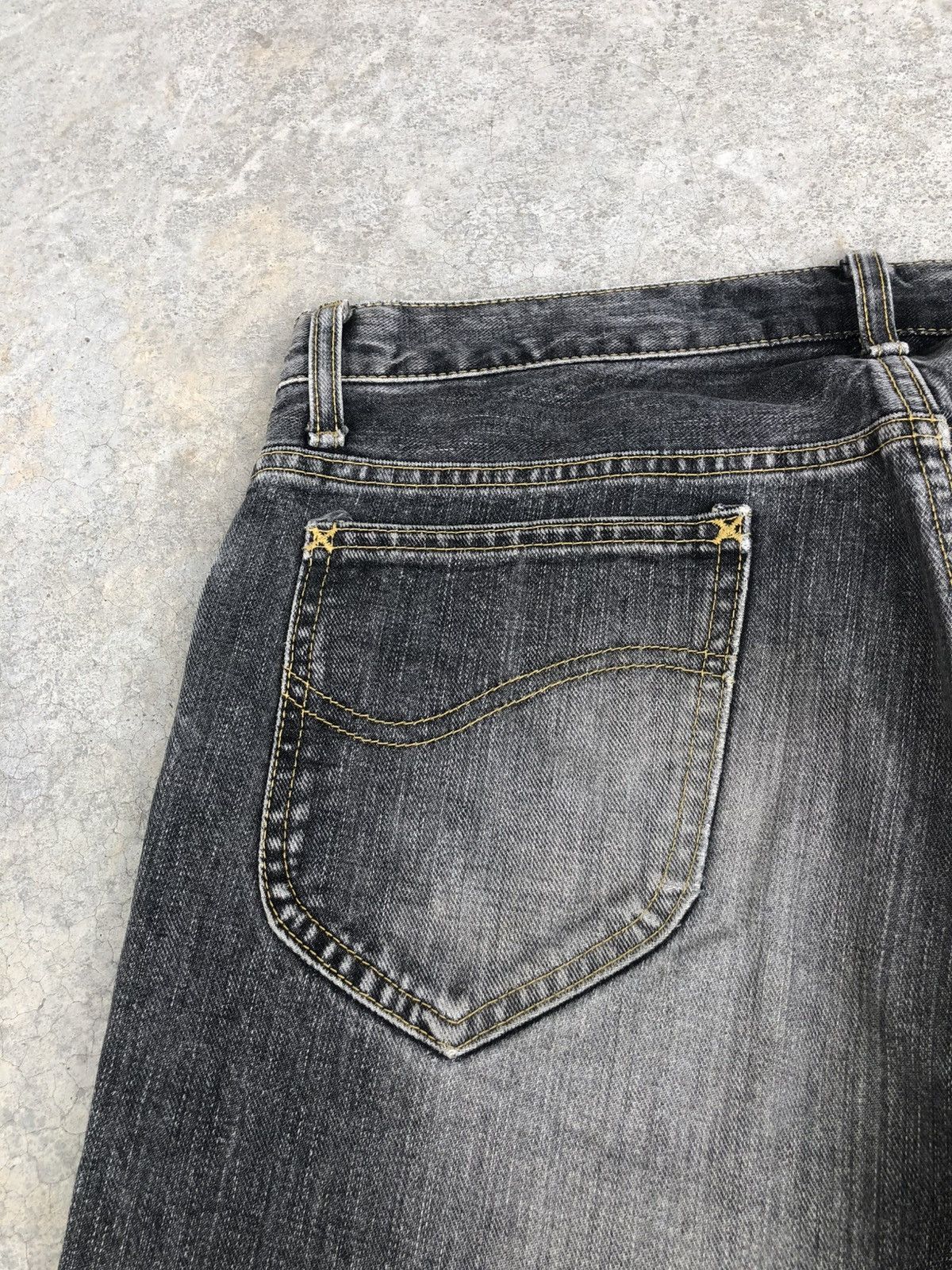If Six Was Nine Lee Flared Jeans Bootcut Distressed Jeans Size US 33 - 17 Thumbnail