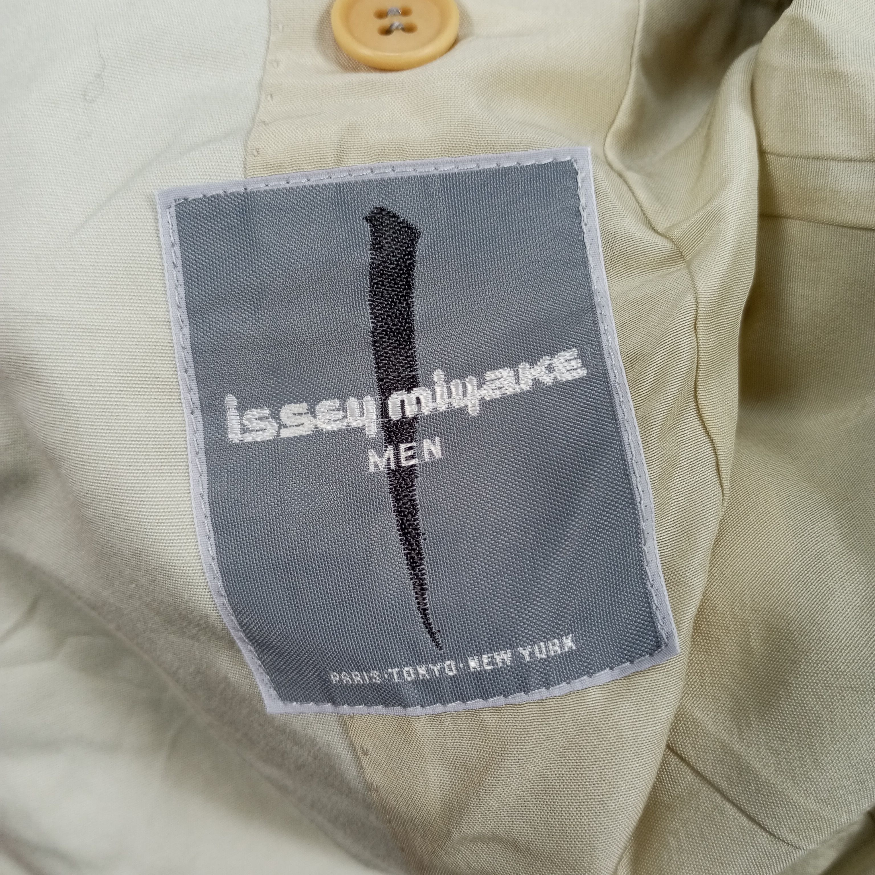 Issey Miyake × Japanese Brand × Vintage Issey Miyake Men Japanese Fashion Designer Brand Blazer Size US M / EU 48-50 / 2 - 8 Thumbnail