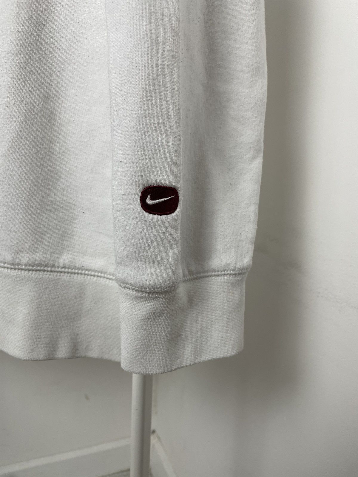Nike × Vintage Nike Vintage Sweatshirts center logo 90s Size US L / EU 52-54 / 3 - 9 Thumbnail