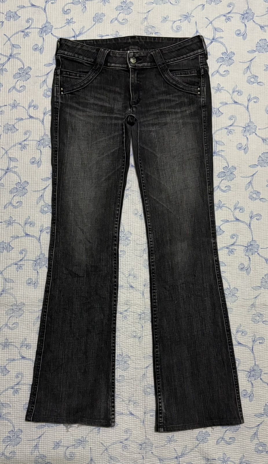 Japanese Brand Japanese Queen’s Low Streetwear Flared Denim Size US 30 / EU 46 - 1 Thumbnail