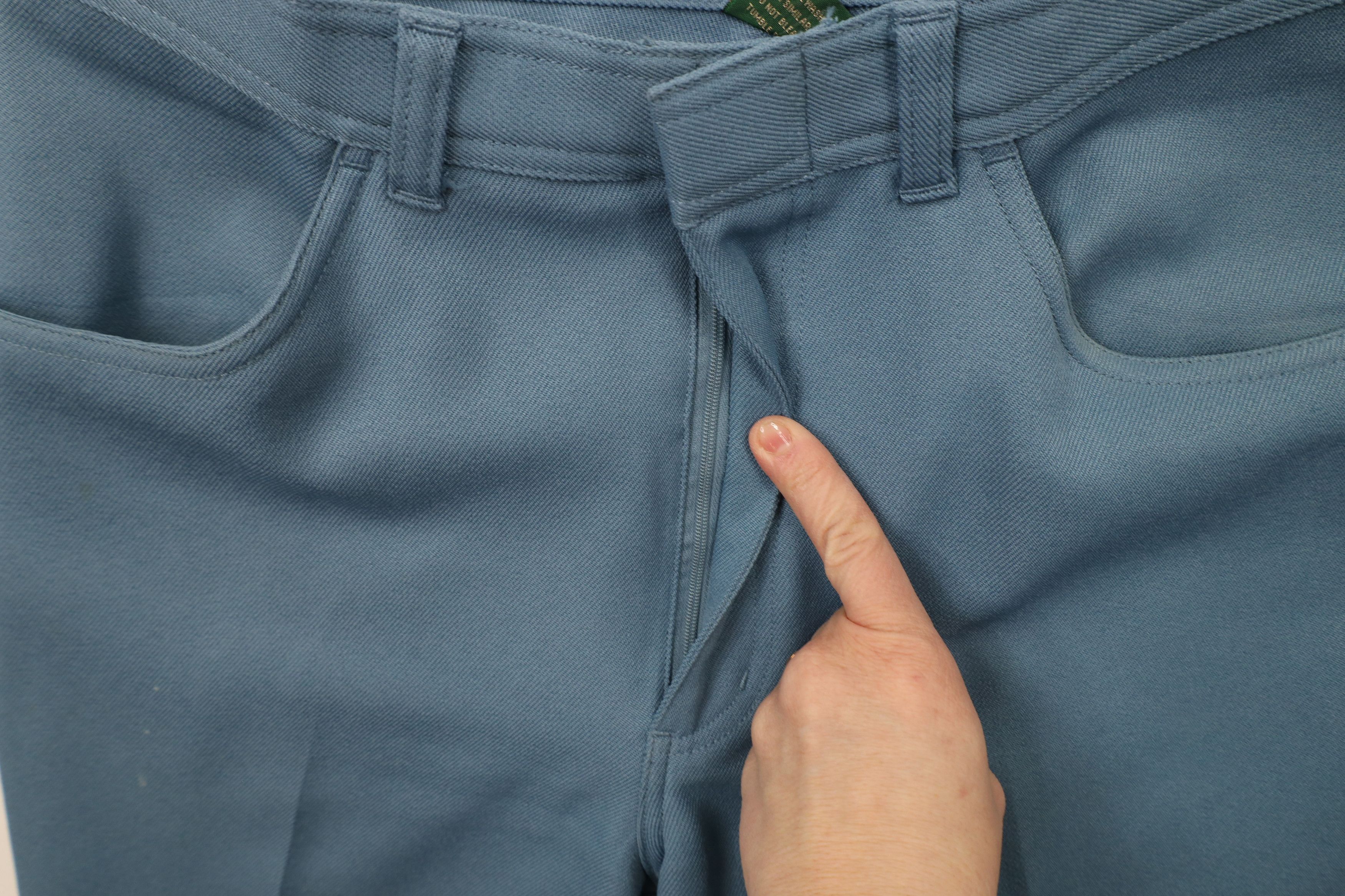 Vintage Vintage 90s Streetwear Knit Flared Chino Pants Blue Size US 32 / EU 48 - 6 Thumbnail