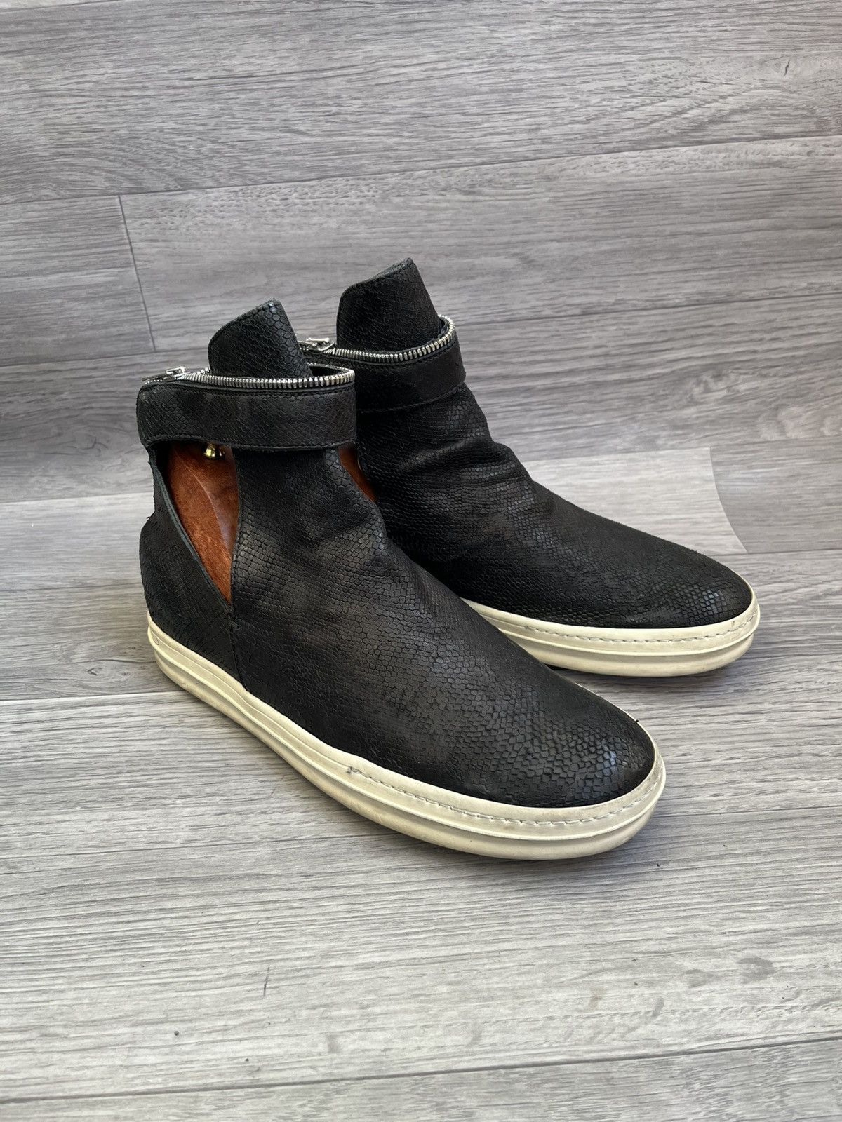 Officine Creative Officine creative snake skin ramones high top sneakers Size US 7 / EU 40 - 9 Thumbnail