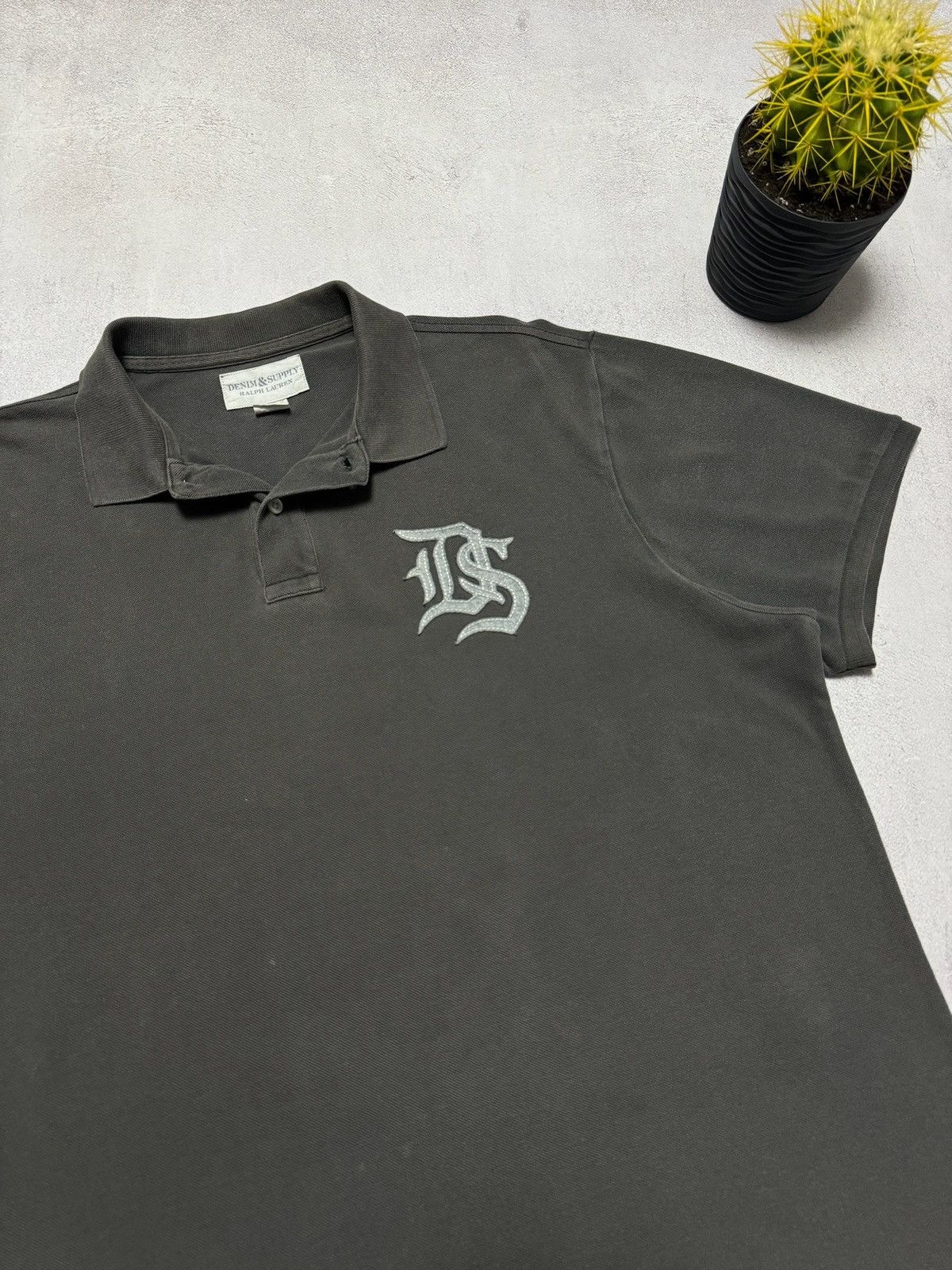 Denim & Supply Ralph Lauren × Polo Ralph Lauren × Vintage Vintage Ralph Lauren Denim Supply Polo T Shirt Gothic Logo Size US XXL / EU 58 / 5 - 3 Thumbnail