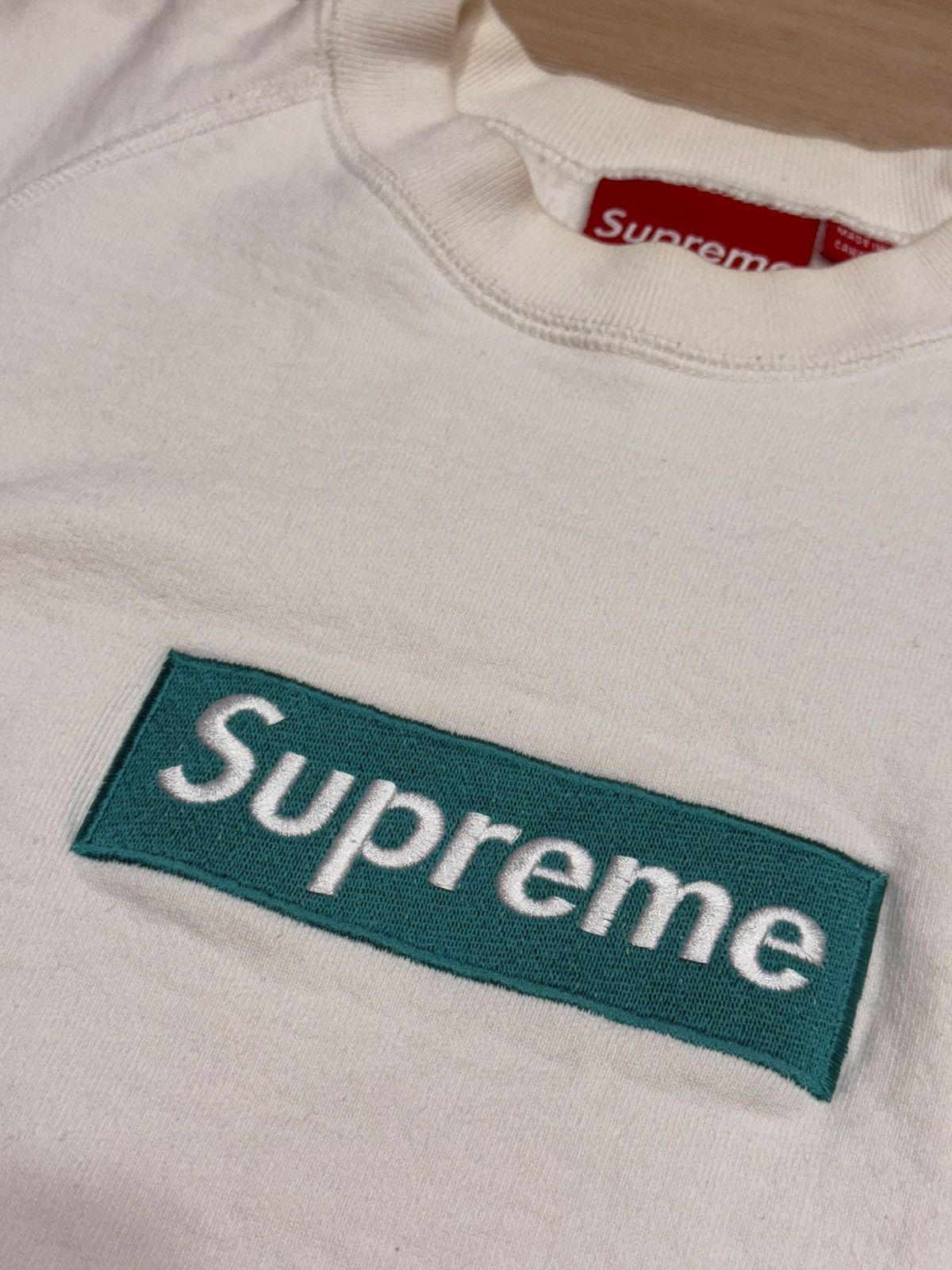 Supreme Supreme 2006 Teal on White Box Logo Crewneck Sweatshirt Size US L / EU 52-54 / 3 - 3 Thumbnail