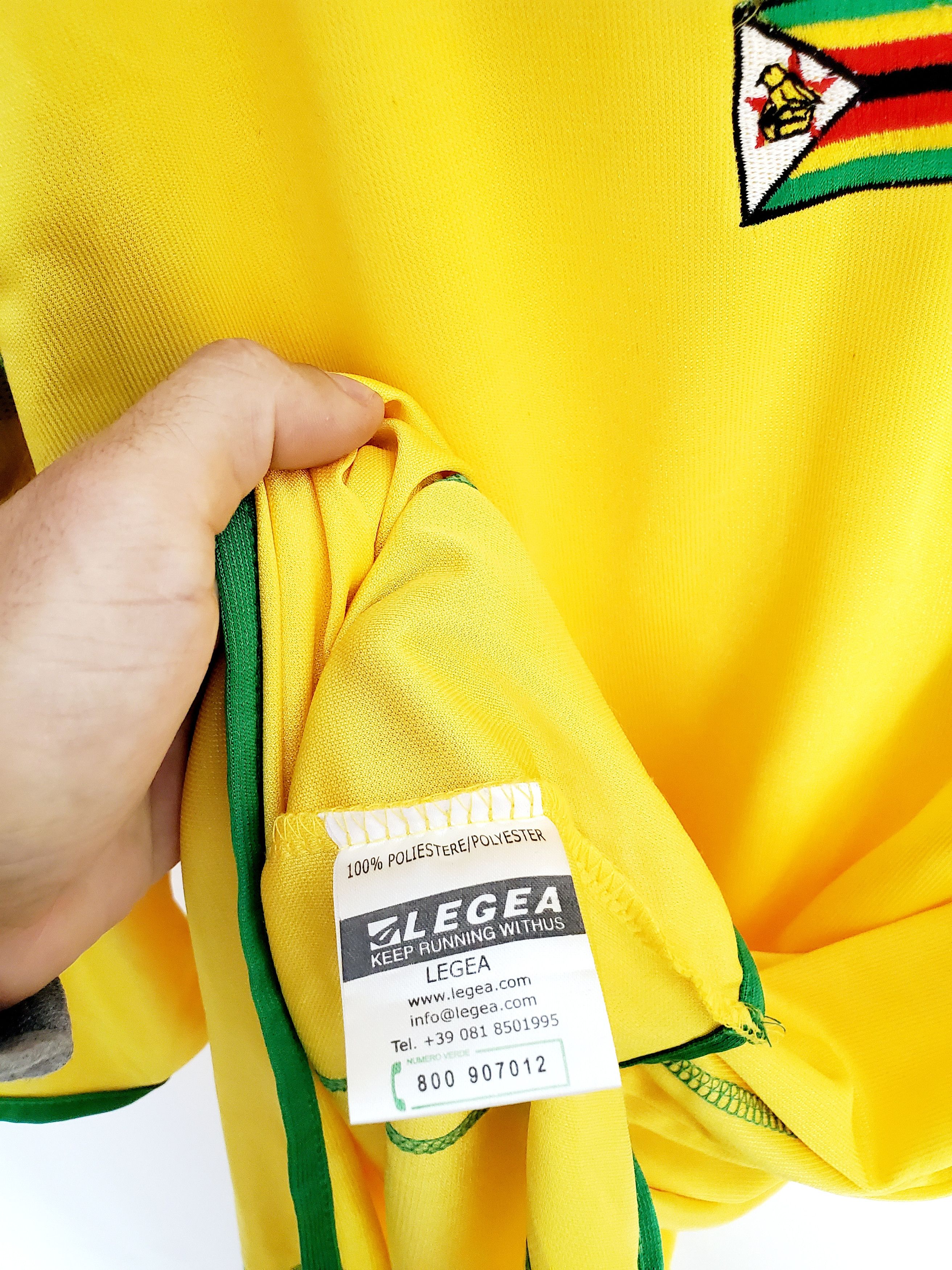 Other Vintage 2005-06 Zimbabwe Home jersey Xl perfect condition Size US XL / EU 56 / 4 - 6 Thumbnail
