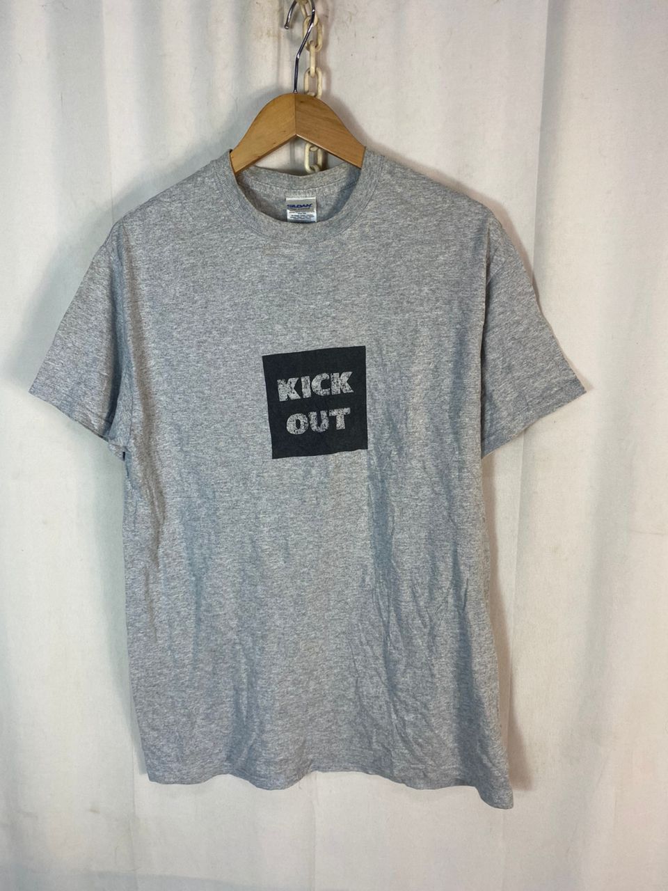 Gildan “Kick out” printed tshirt by gildan Size US M / EU 48-50 / 2 - 1 Thumbnail