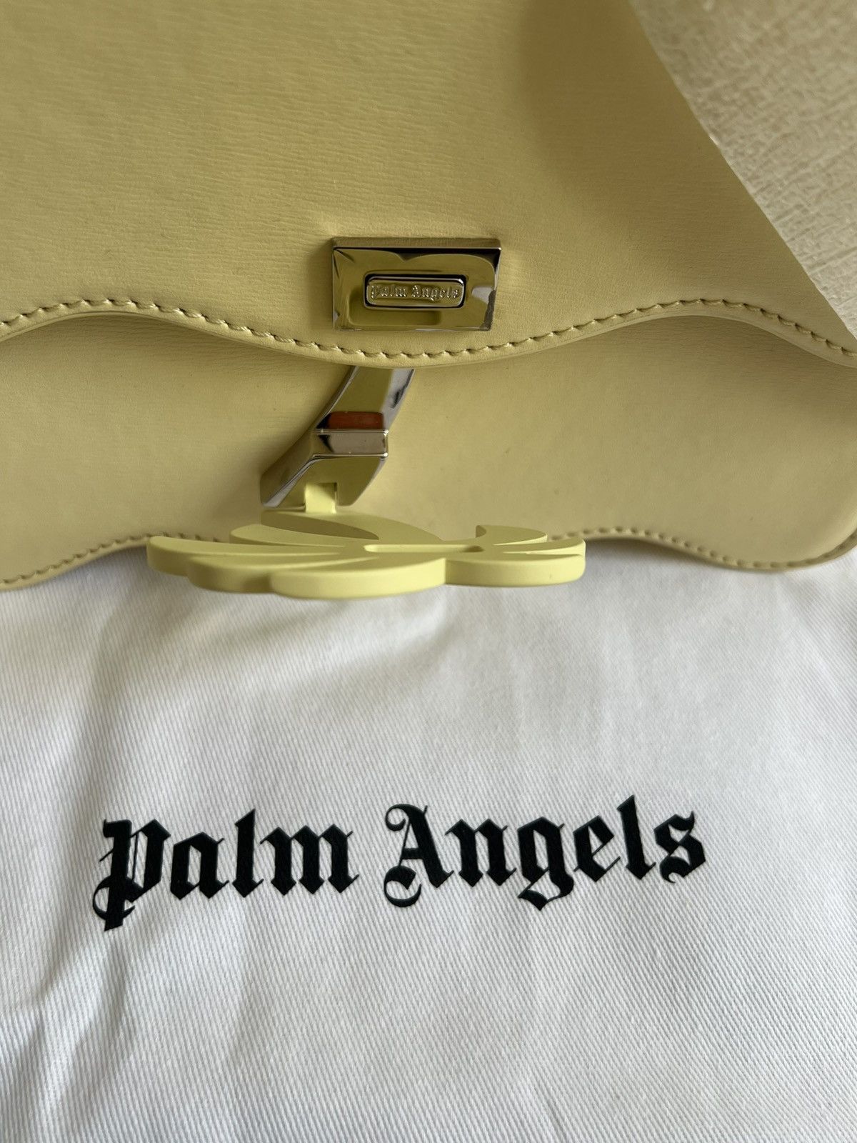 Palm Angels Palm Angels Palm-motif Shoulder Bag Yellow Leather 21x21x6 Size ONE SIZE - 8 Thumbnail