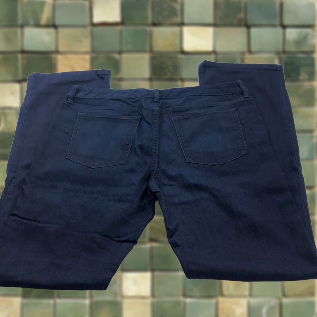 Banana Republic Banana Republic Skinny Straight Jeans Mid Rise 33 Denim 36W 34L Blue Women Regular 5-Pocket Belt Loops Distressed No Vintage No Seatback Pocket Size 24" / US 00 / IT 34 - 1 Thumbnail