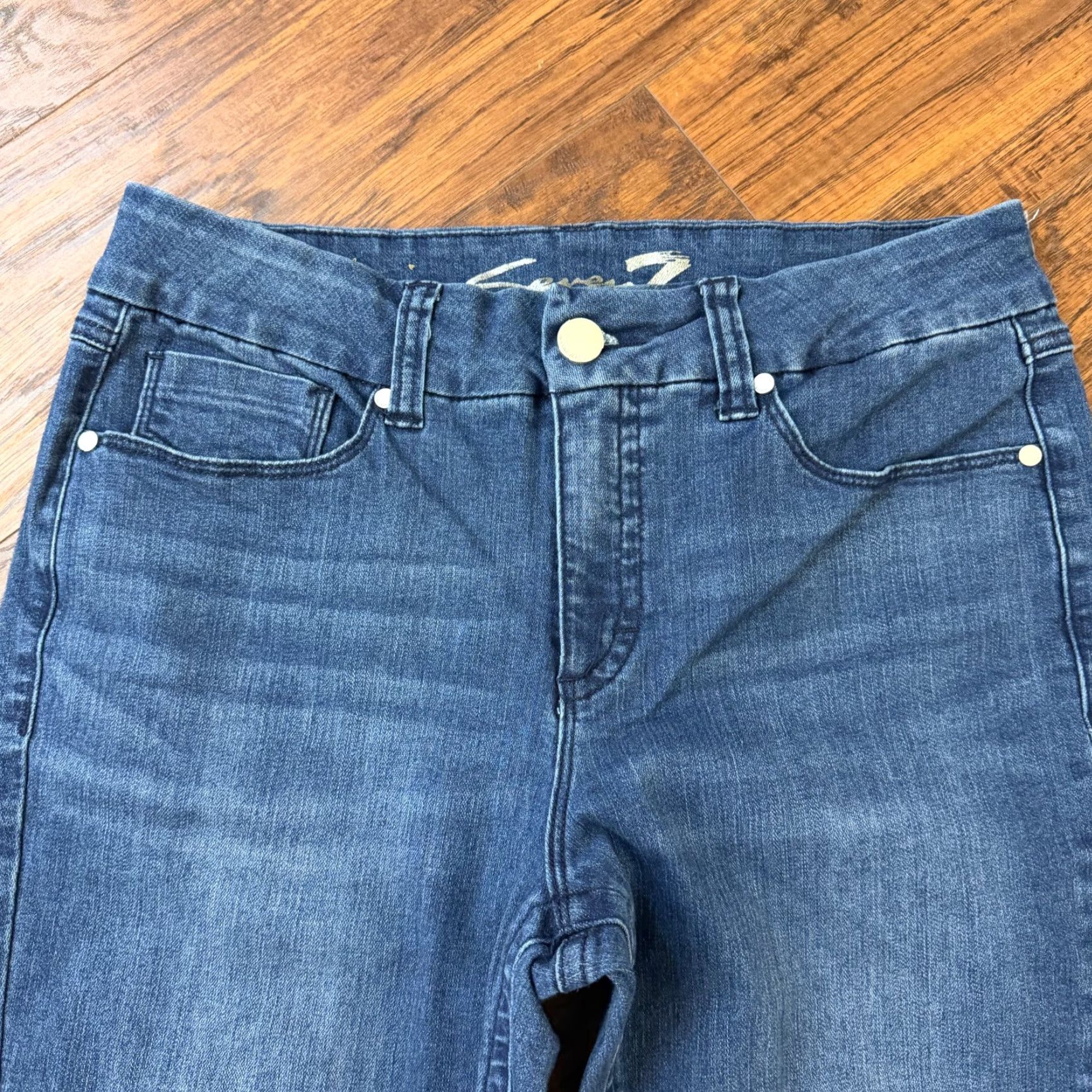 Vintage Seven7 Jeans Women 12 Boot Cut Slim Low Rise Dark Wash Stretch Denim 30x31 Blue Cotton Blend Regular Inseam 31 Jeans Womens Boots Cut Stretch Size 34" / US 12 / IT 48 - 2 Thumbnail