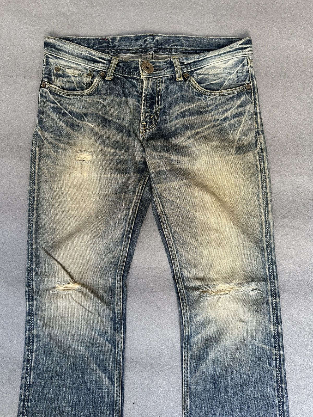 Japanese Brand Rodeo Crowns Japan Blue Faded Distressed Denim Size US 31 - 4 Thumbnail