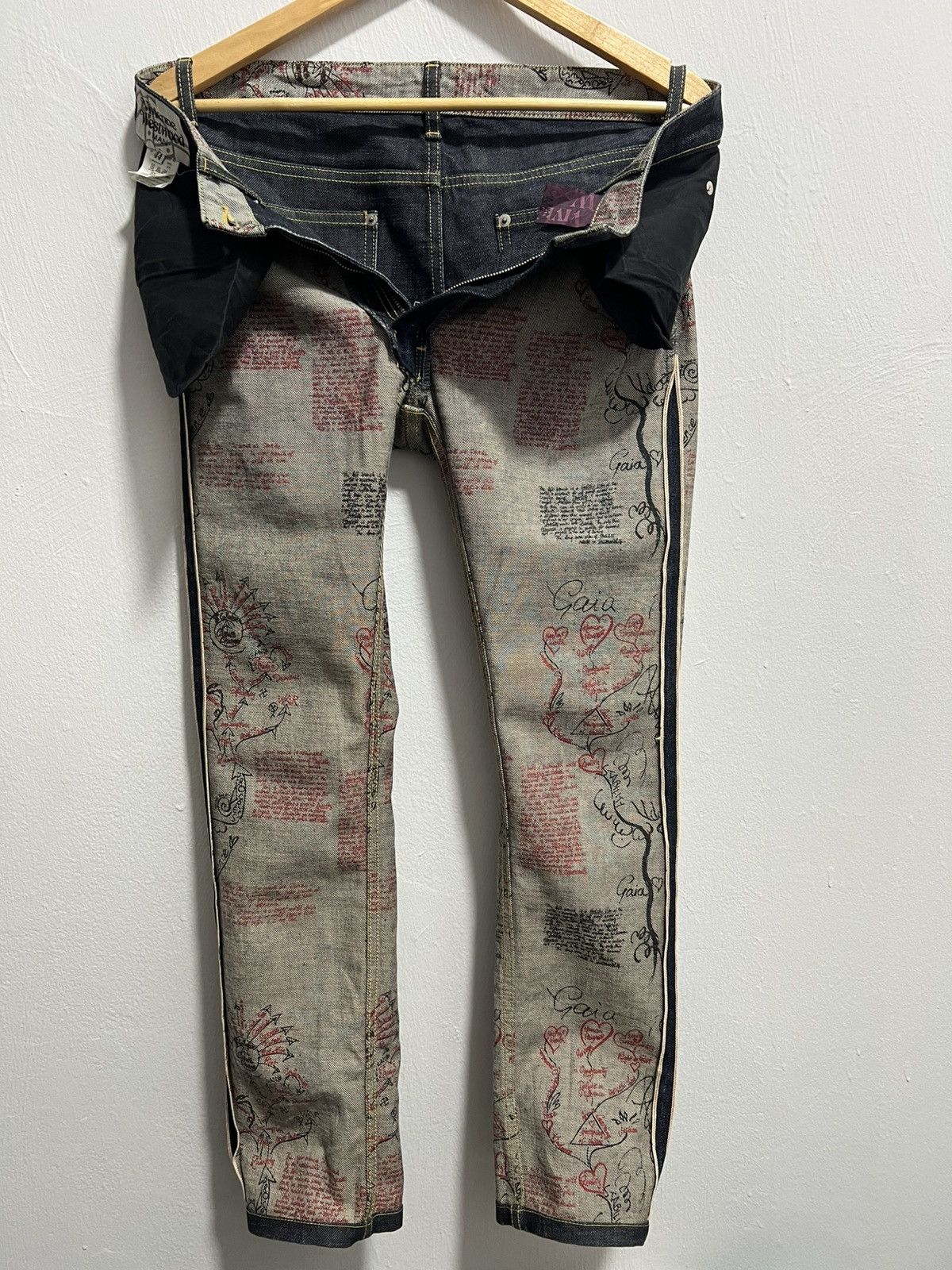 Vivienne Westwood Vivienne Westwood Archive Graphic Print Punk Jeans (Size 30) Size US 30 / EU 46 - 8 Thumbnail