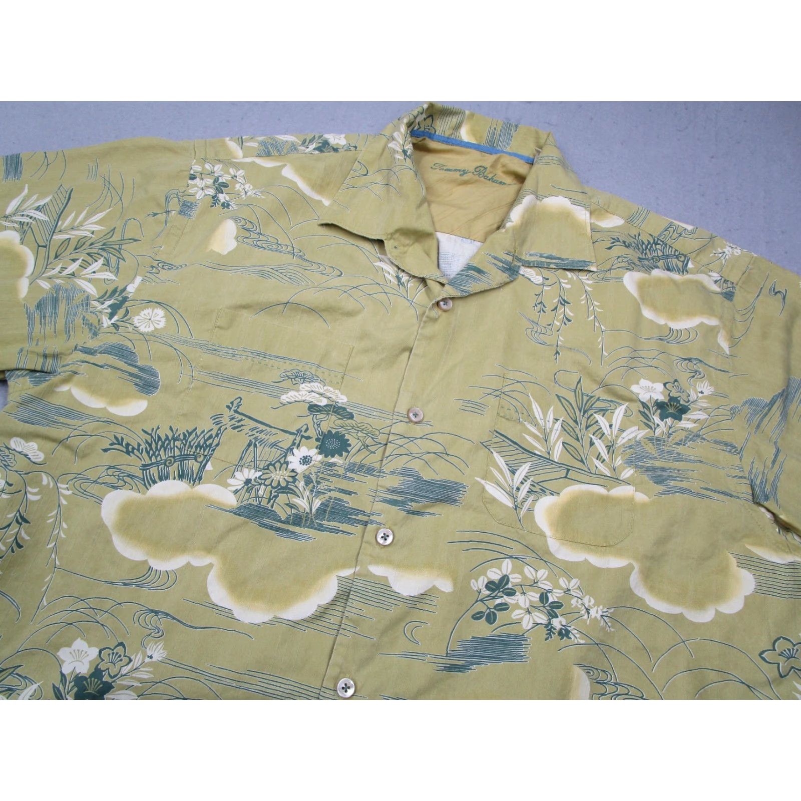 Tommy Bahama Tommy Bahama Shirt Men Extra Large Green Floral Button Up Silk Blend Hawaii Mens Size US XL / EU 56 / 4 - 2 Thumbnail
