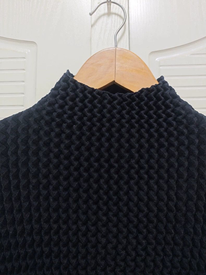 Issey Miyake Issey Miyake size:2 Black main line sponge knitted sweater Size S / US 4 / IT 40 - 3 Thumbnail